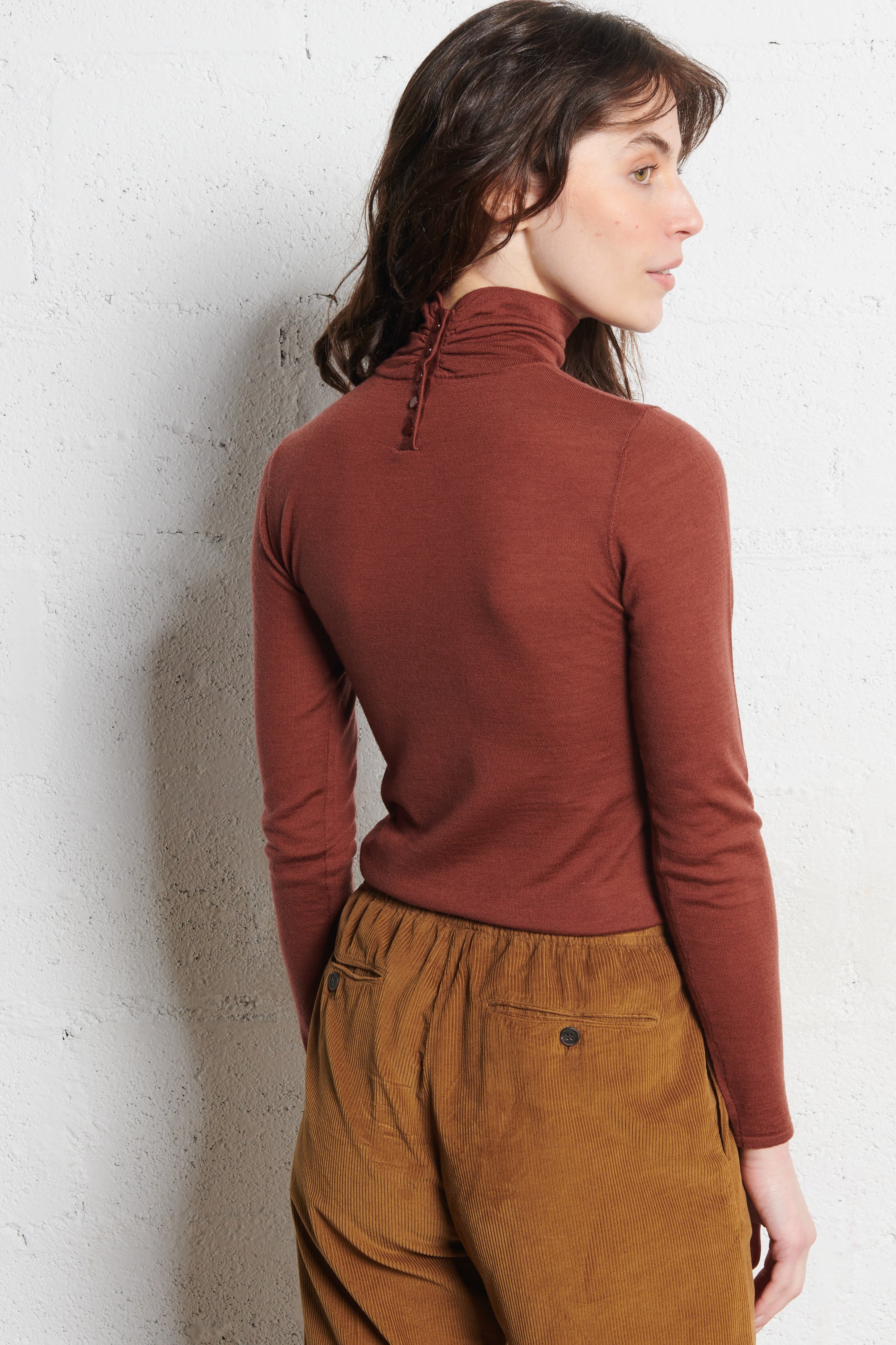 Fitted fine knit wool turtleneck sweater PETITE MENDIGOTE Brown