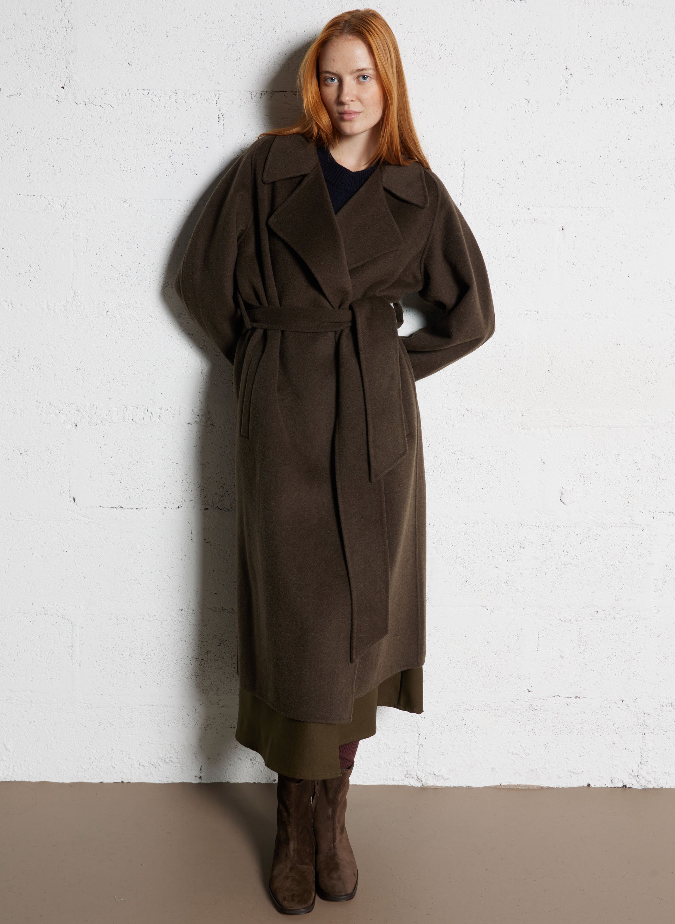 Lange jas met klassieke kraag - wolblend SOEUR Kaki