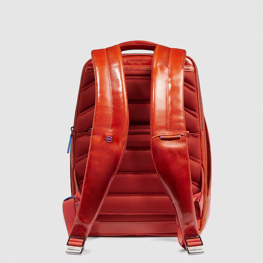 Backpack for laptop and ipad® with shockproof protection and RFID protection, anti-theft cable PIQUADRO Brown