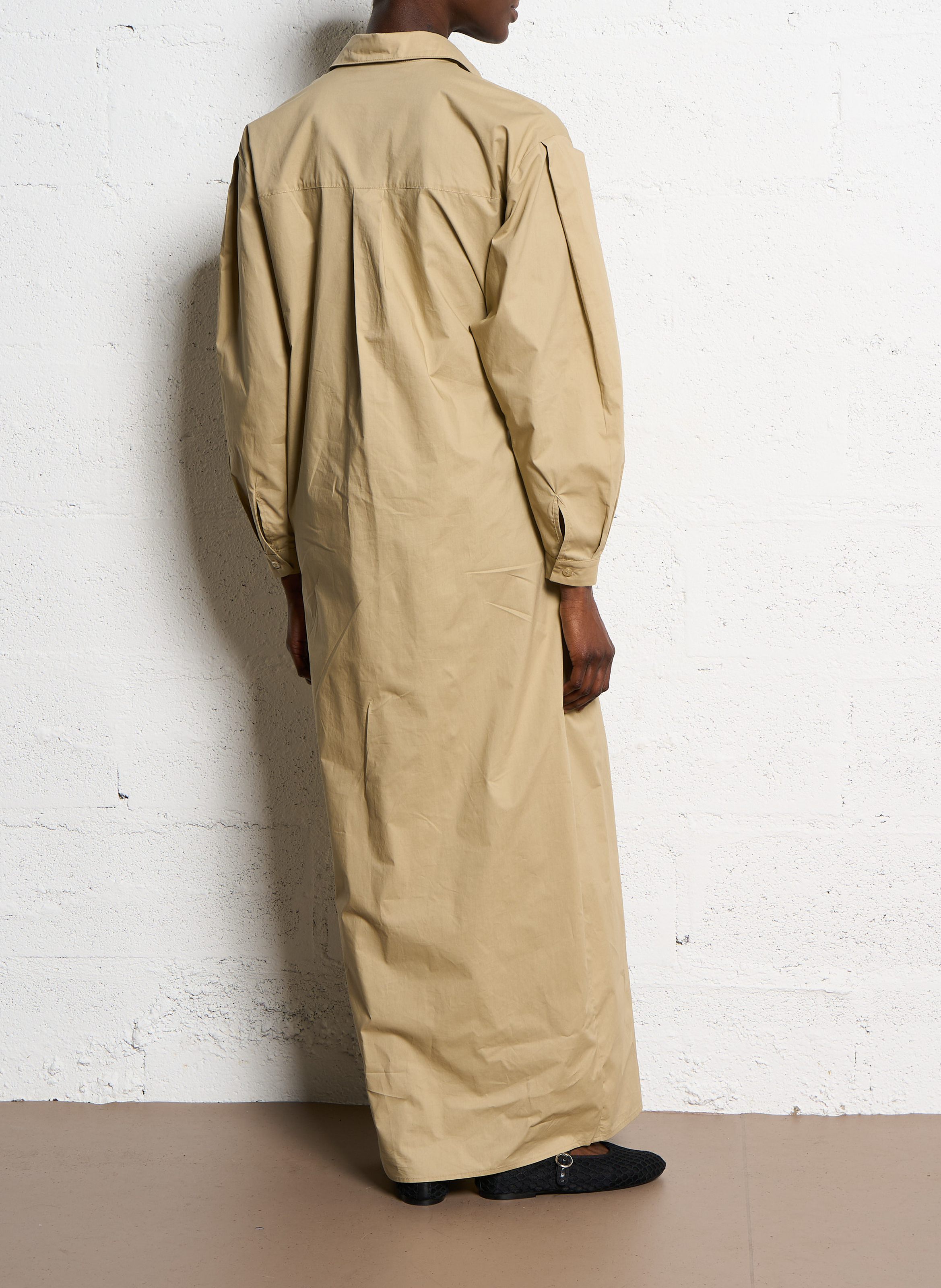 Lange, katoenen wikkeljurk ATTIC AND BARN Beige