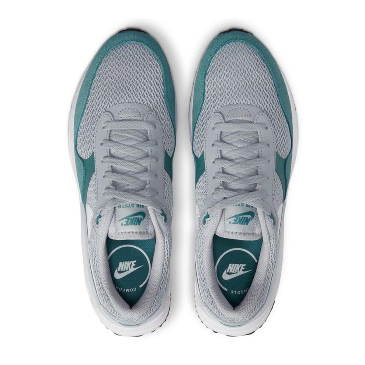 Low-top sneakers NIKE Green