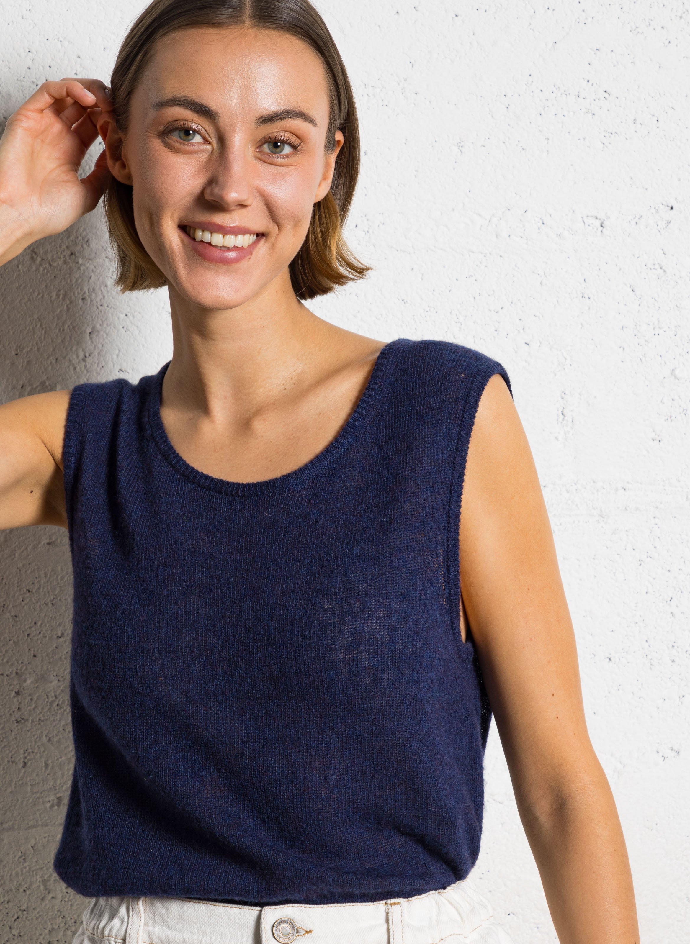 Mouwloze trui - wolblend AMERICAN VINTAGE