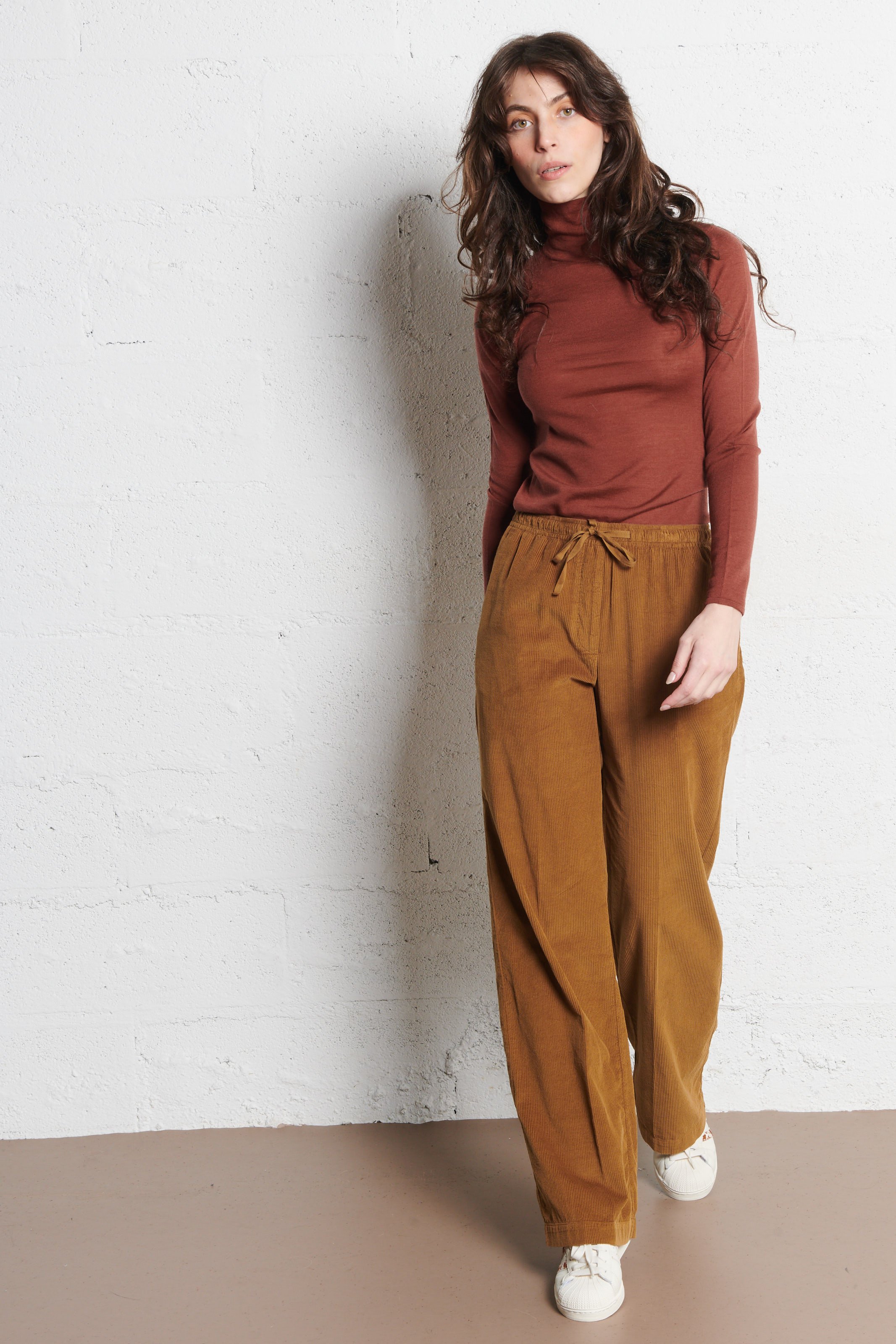 Fitted fine knit wool turtleneck sweater PETITE MENDIGOTE Brown