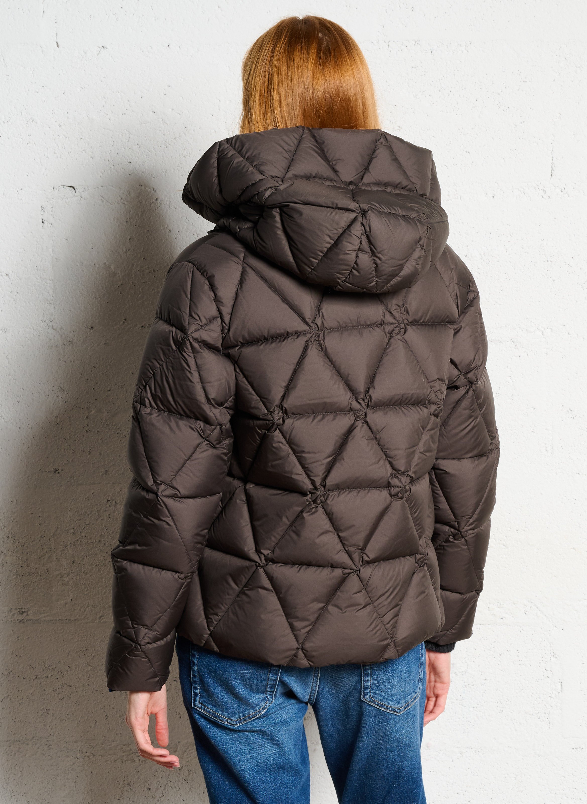 Gerade geschnittene Steppjacke mit Stehkragen und Kapuze K-WAY Grun