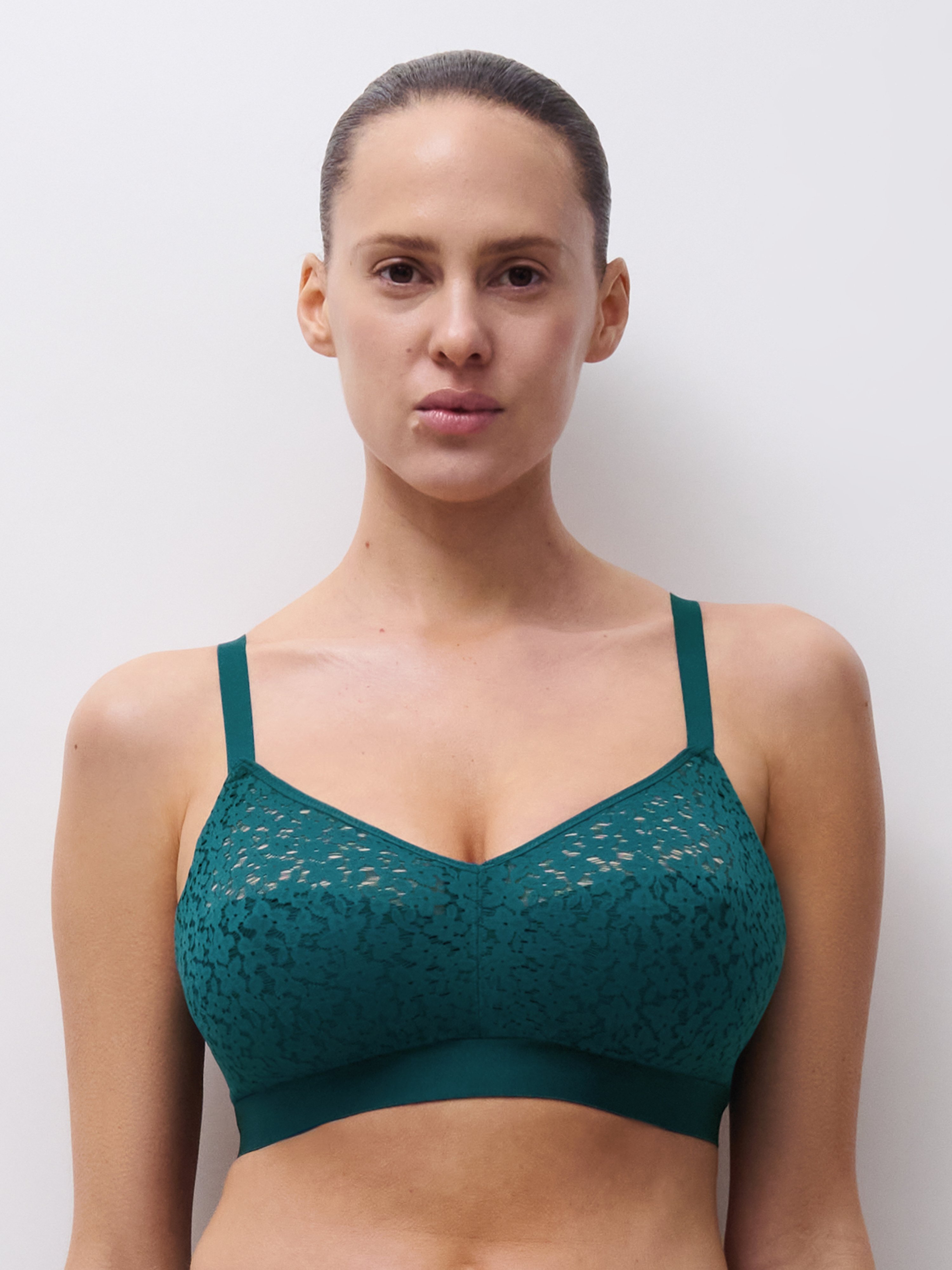 Non-wired support bra with cups CHANTELLE
