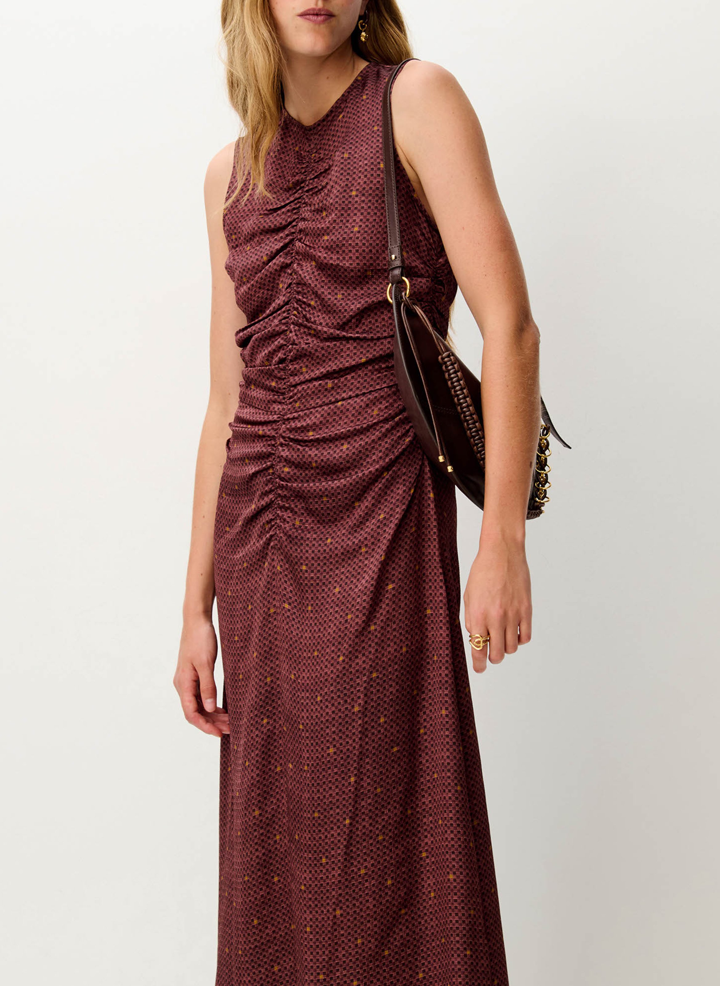 Maxikleid mit Rundhalsausschnitt SESSUN Braun
