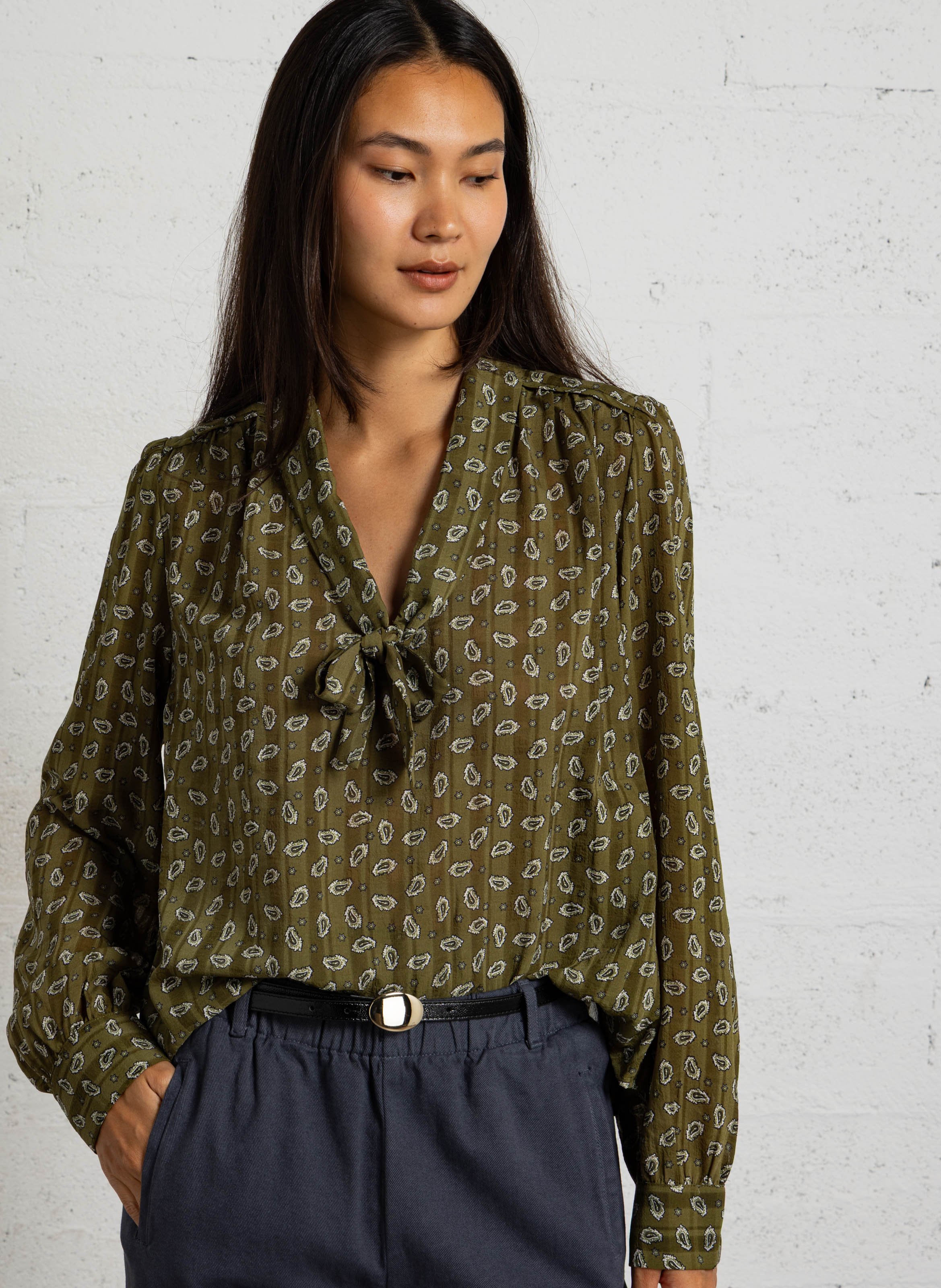 Blouse imprimée col lavallière  SEE U SOON Kaki