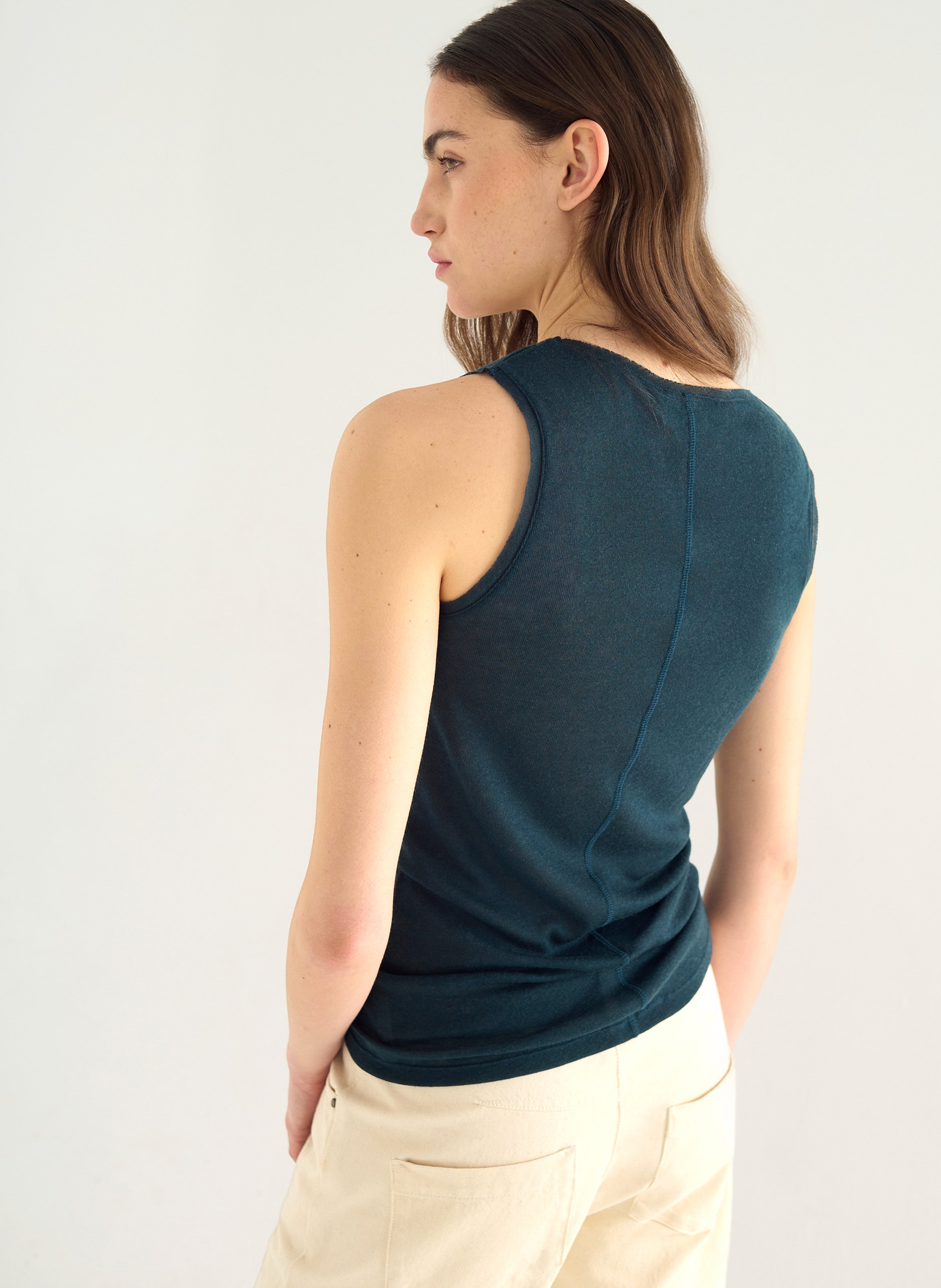 Fitted round neck tank top ACOTE Green