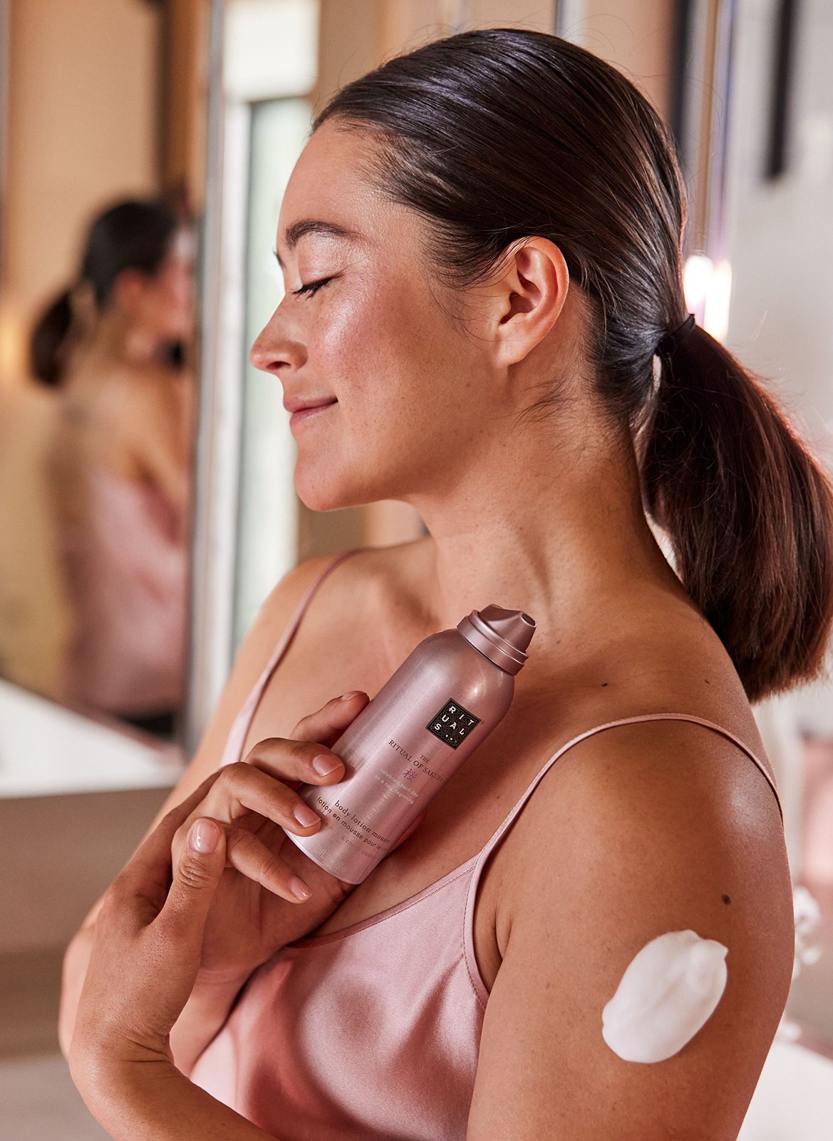 The Ritual of Sakura - Body Mousse Lotion RITUALS No color