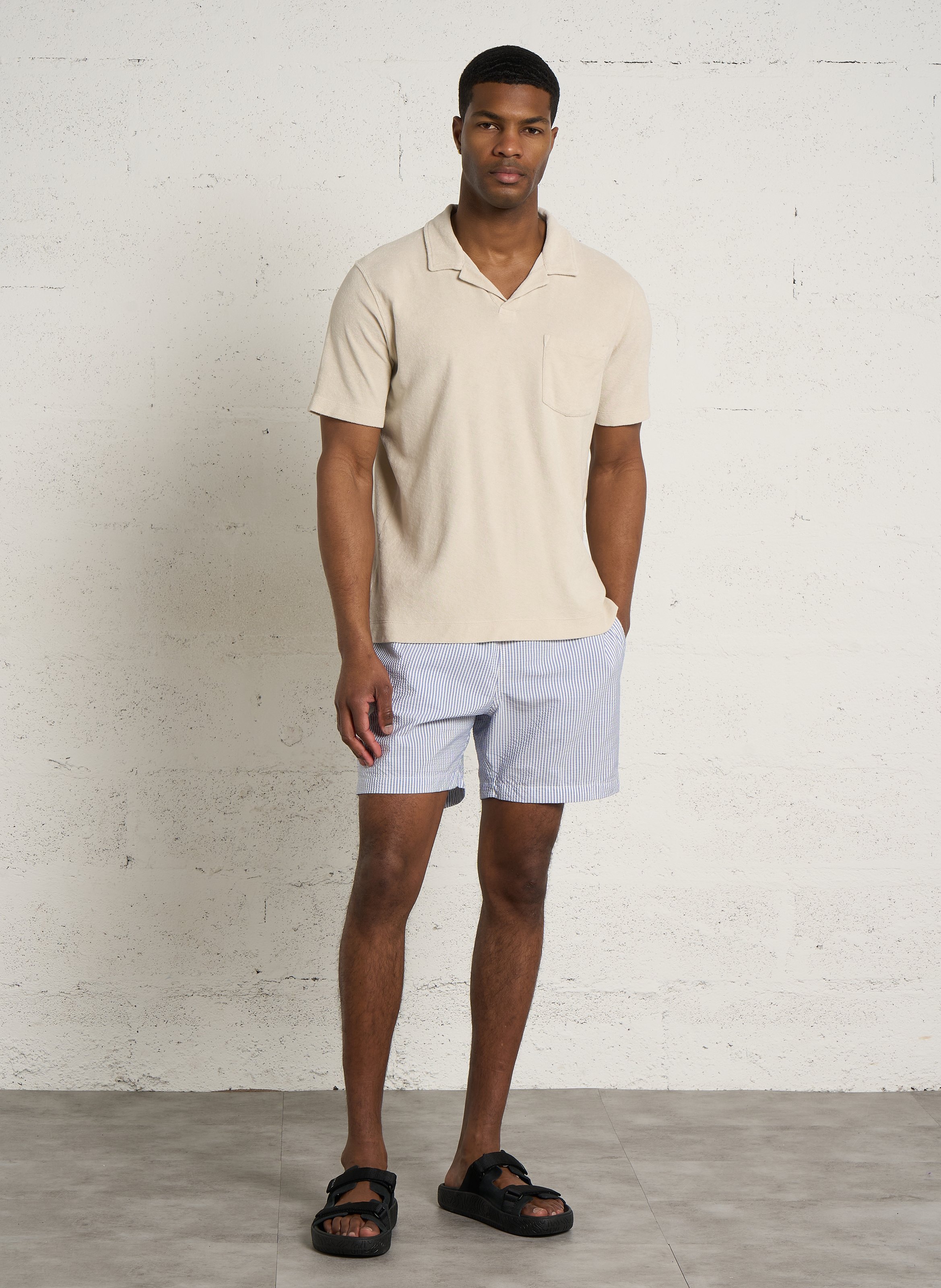 Aouda flat leather sandals VEJA Black