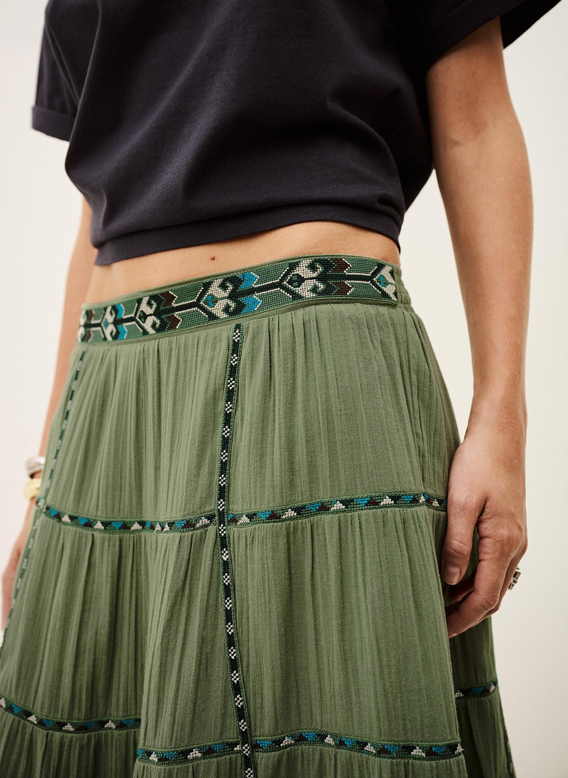 Jupe longue évasée à broderies BA&SH Vert