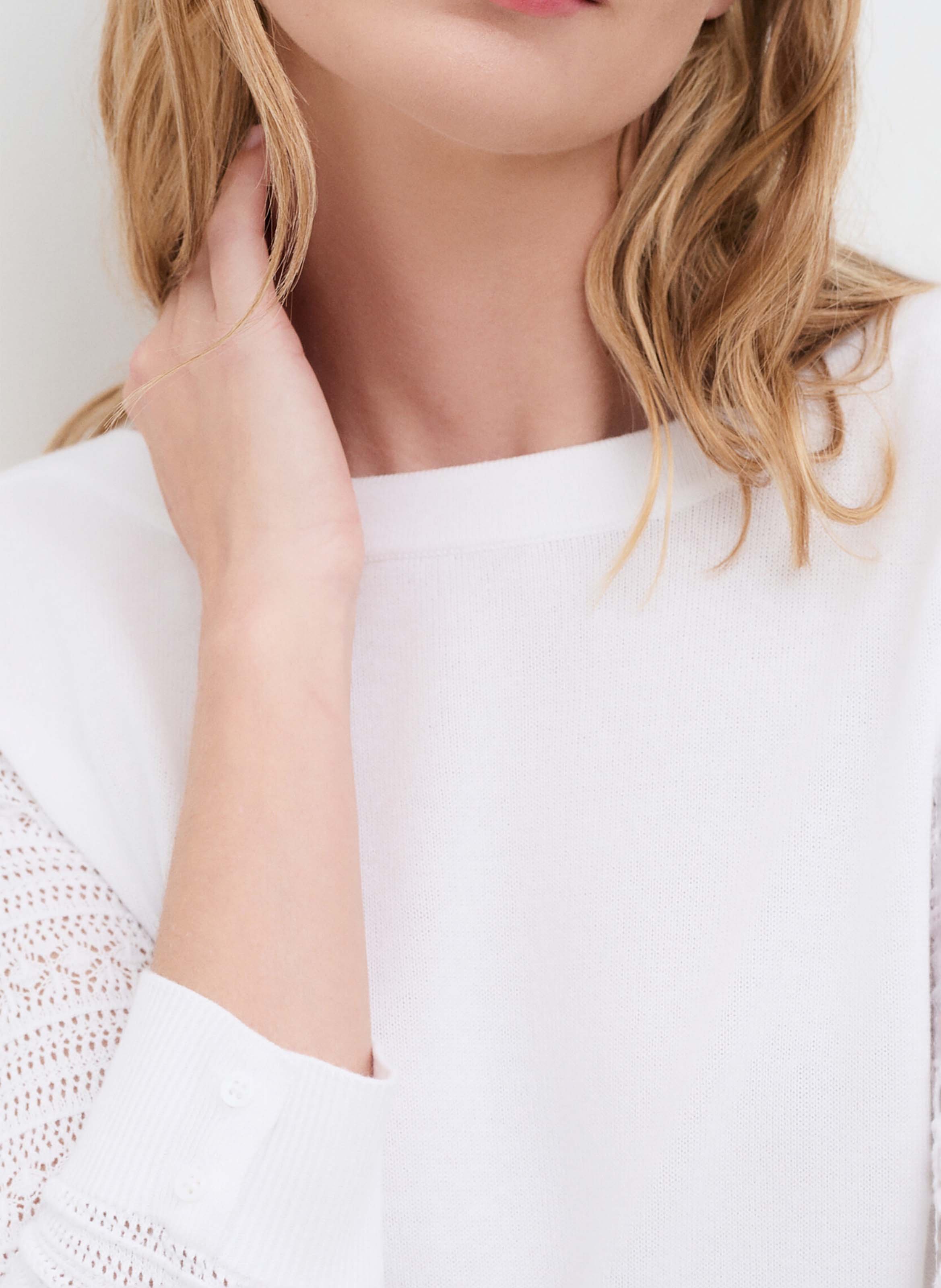 Pull cintré col rond en coton mélangé CAROLL Beige