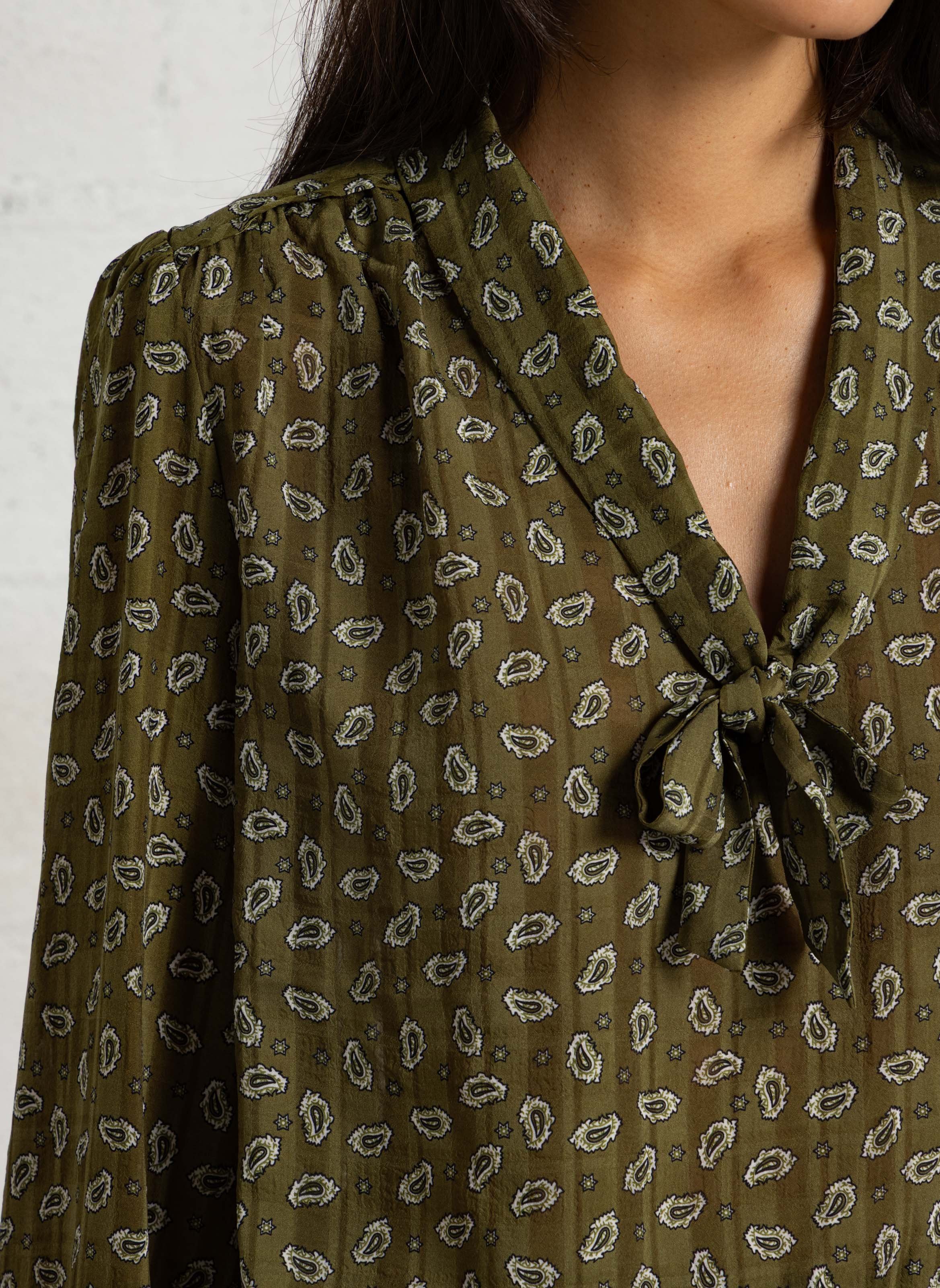 Blouse imprimée col lavallière  SEE U SOON Kaki