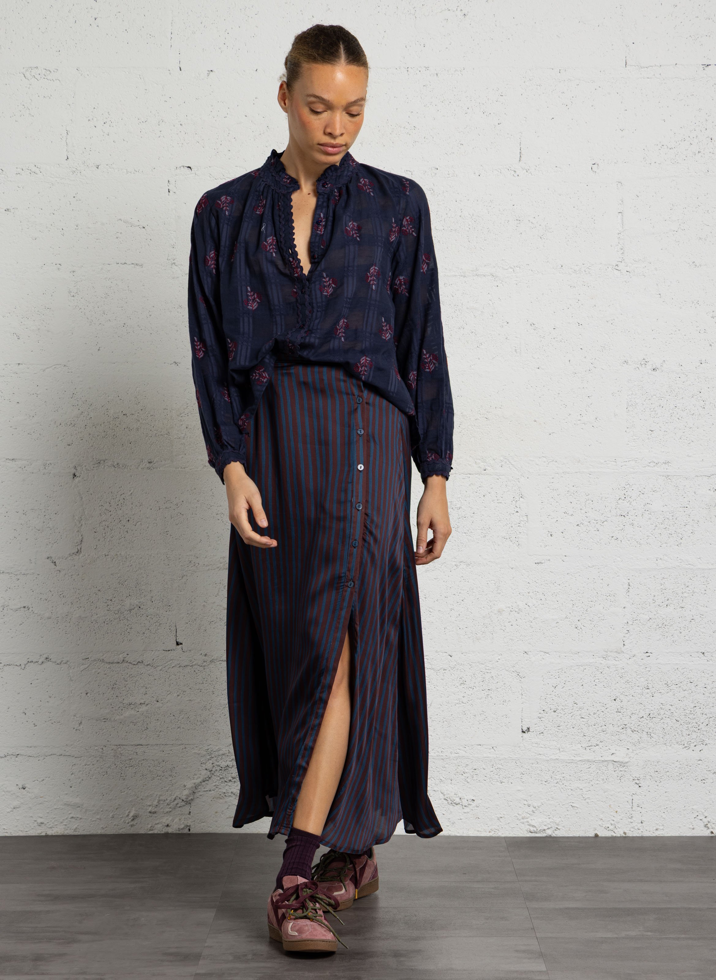 Gerade Bluse mit Baumwollmuster MAISON HOTEL Blau
