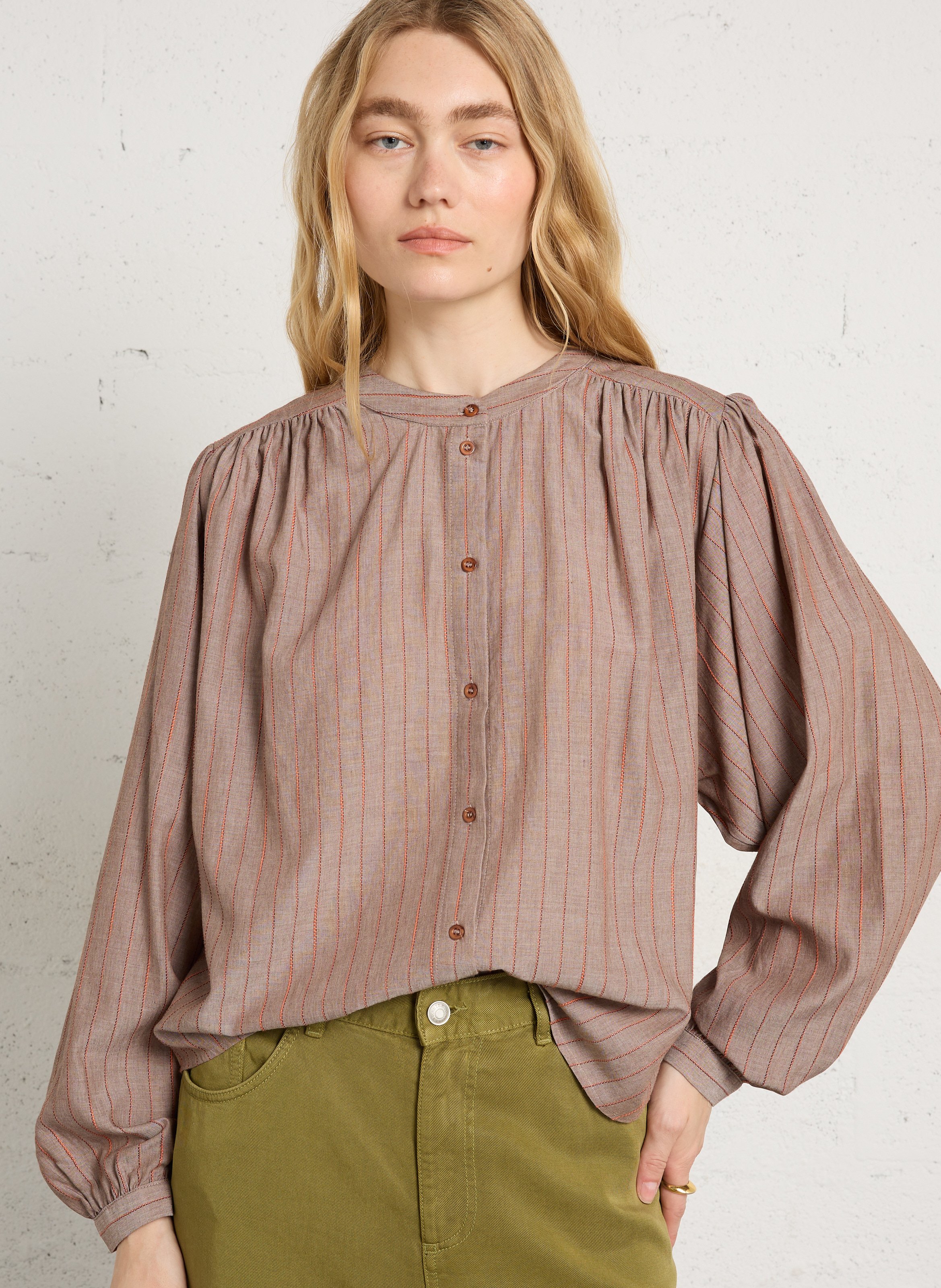 Chemise col rond en coton mélangé SACRECOEUR