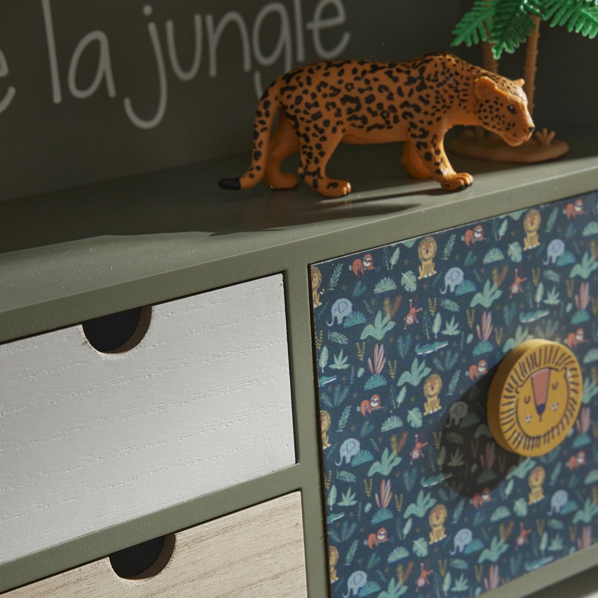 Children's secret box in MDF Green