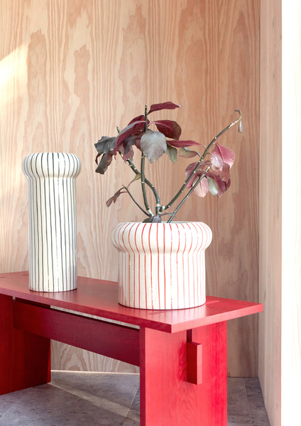 Stoneware vase OYOY LIVING DESIGN Green