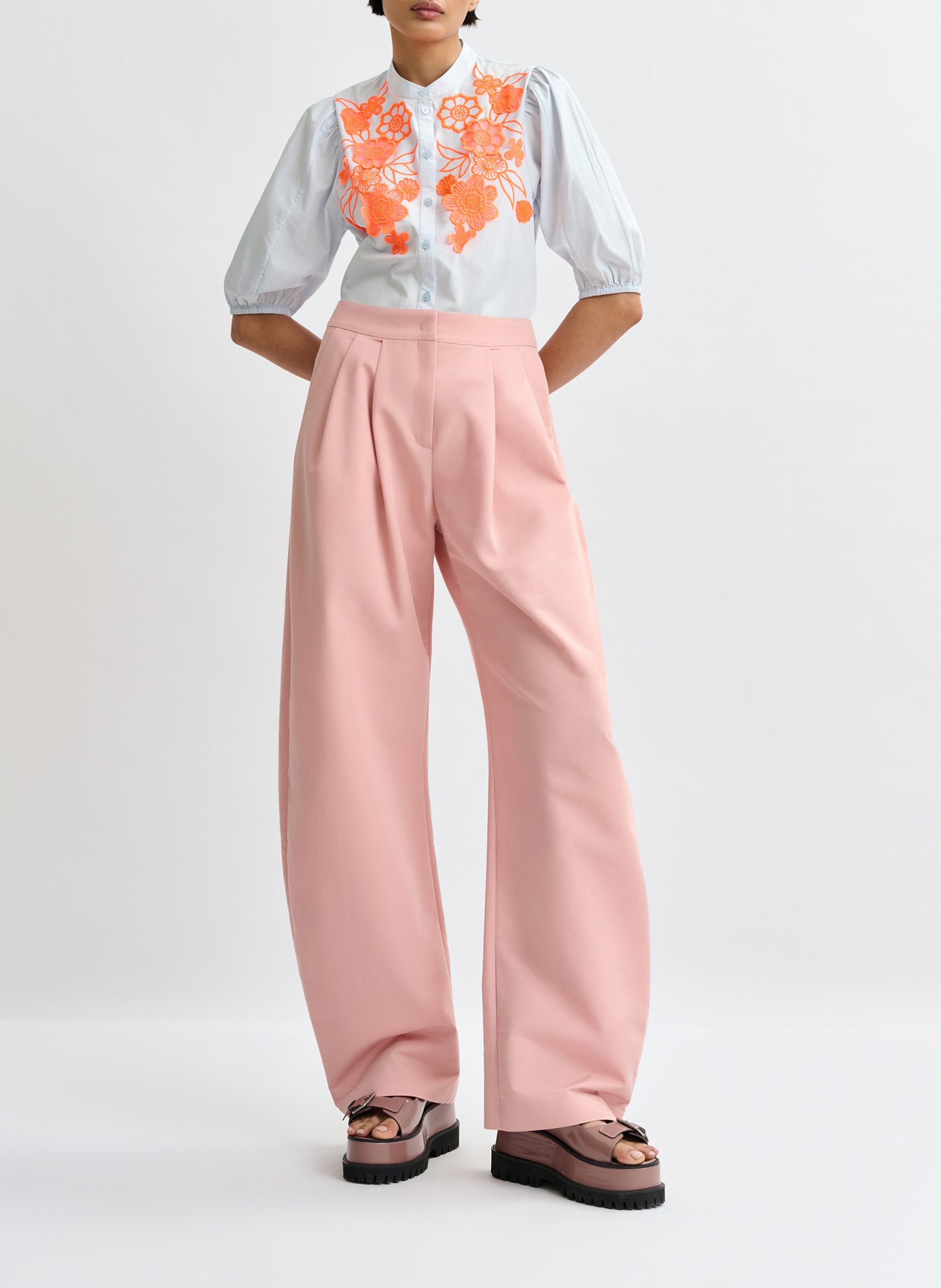 Baumwollbluse mit Rundhalsausschnitt ESSENTIEL ANTWERP Blau