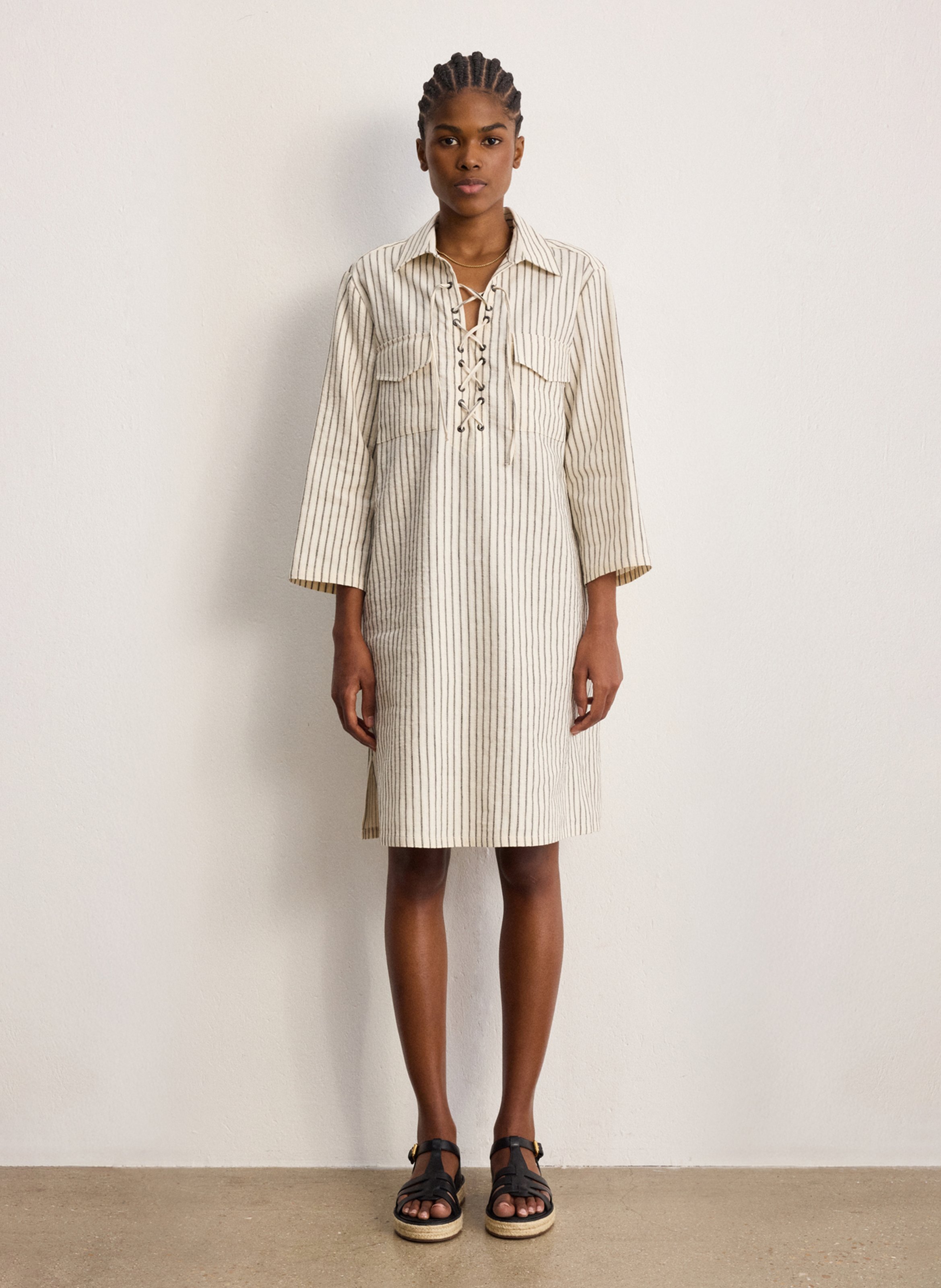 Robe courte col classique PABLO Beige