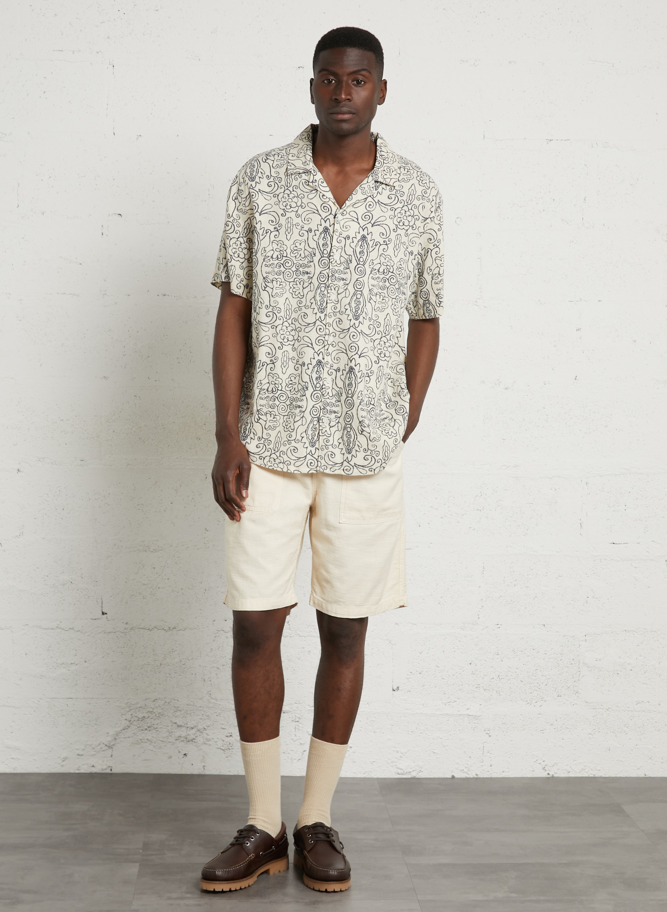 Chemise col classique en lin mélangé SOLID Beige