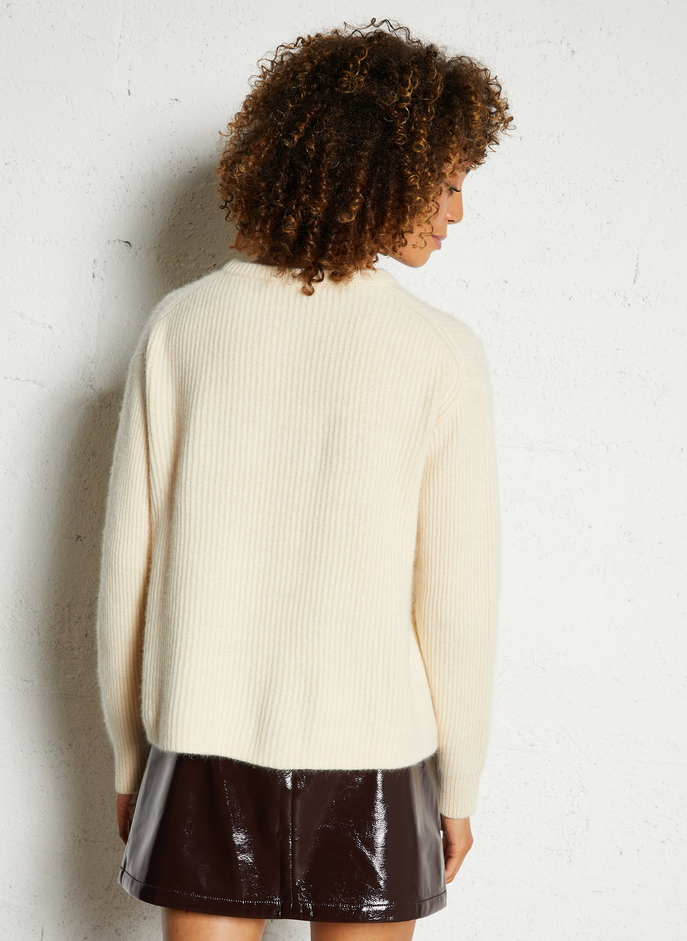 Pull ample col rond en laine mélangée MAJESTIC FILATURES Beige