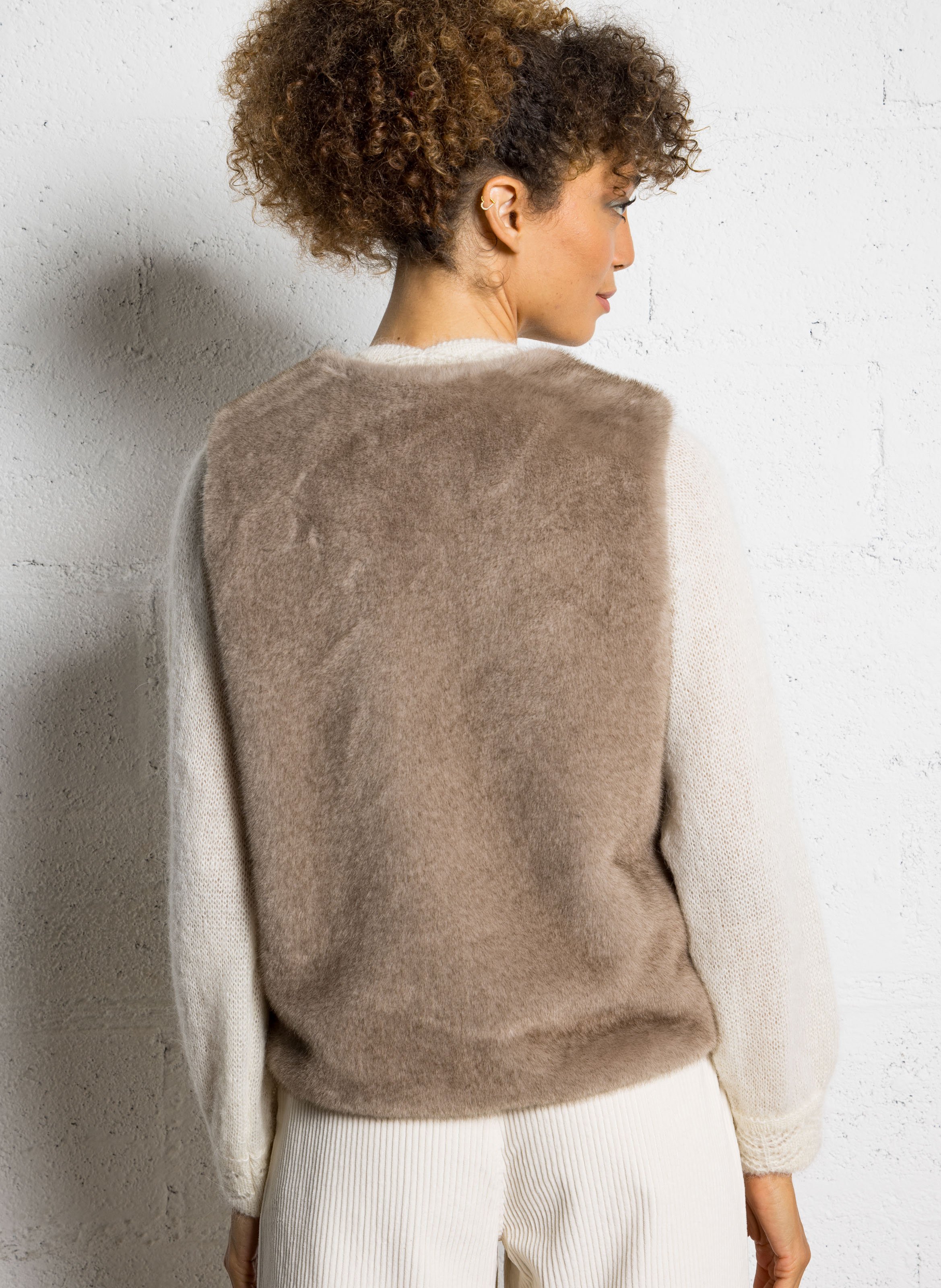 Veste col V effet fourrure  SUD EXPRESS Marron