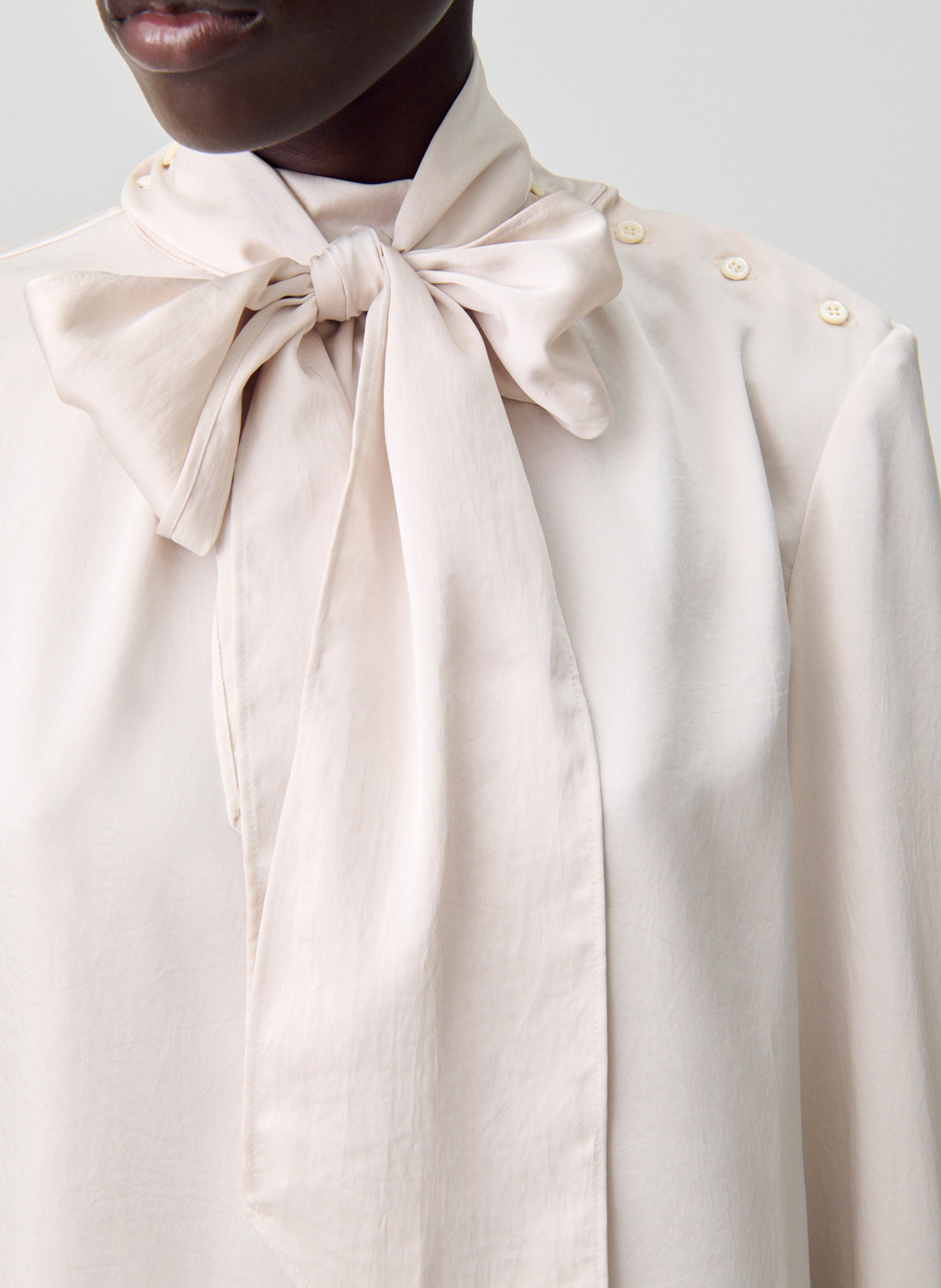 Loose blouse with Lavallière collar CLAUDIE PIERLOT Beige