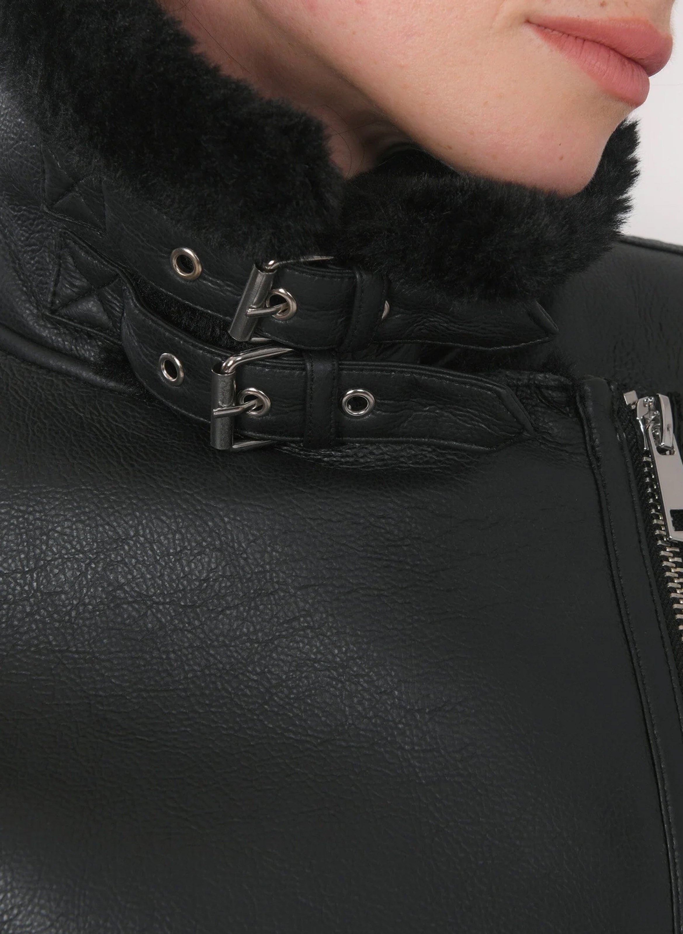 Chaqueta de cuello de solapa de efecto cuero KOOKAI Negro