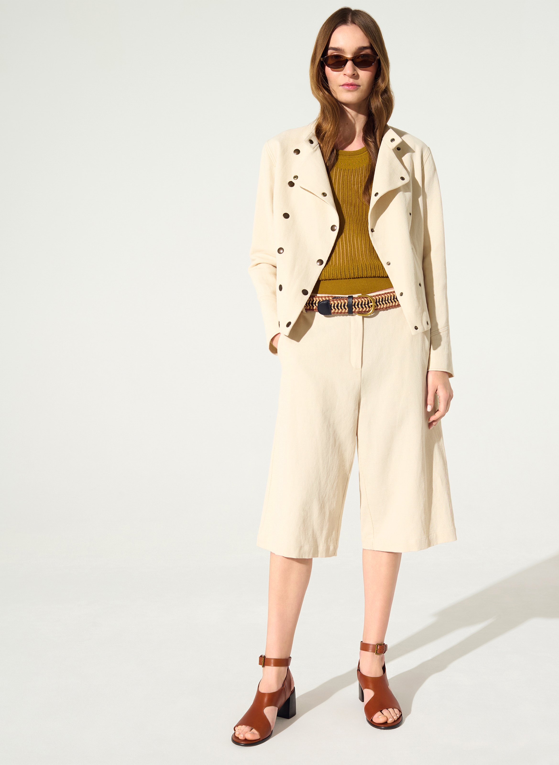 Buttoned jacket with round collar COTELAC White