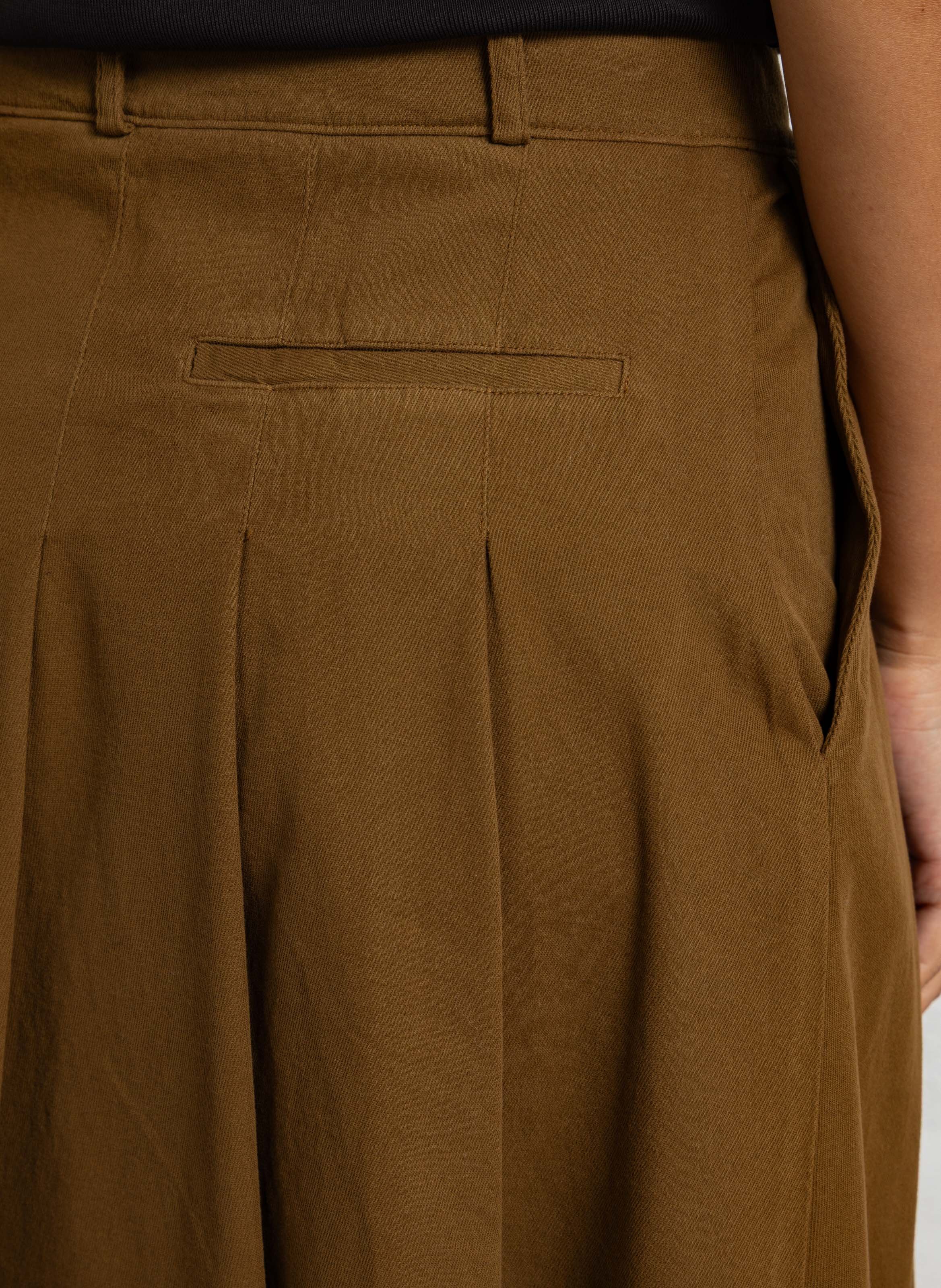 Pleated midi skirt in cotton and wool POMANDERE Brown