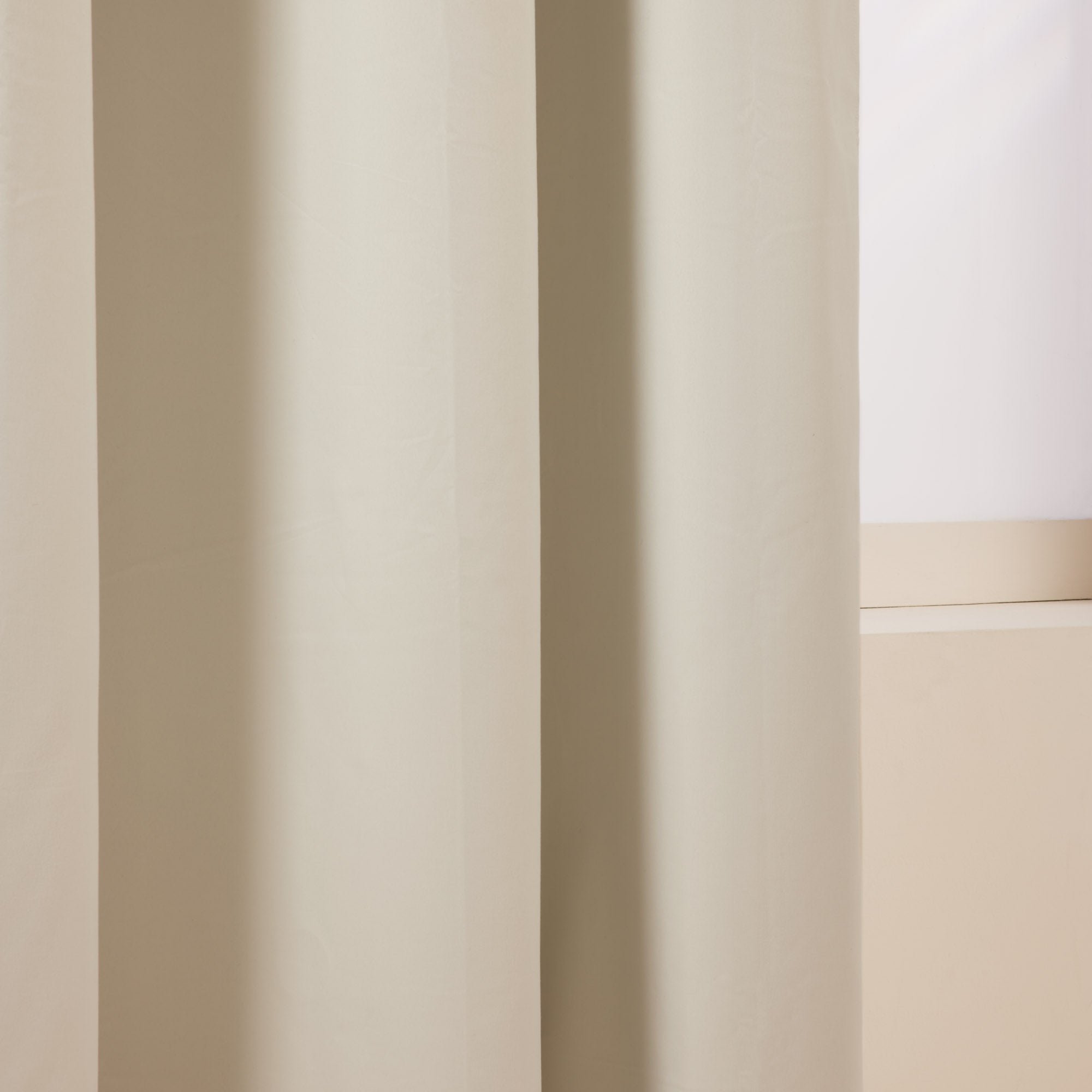 Black-out curtain with eyelets MADURA Beige