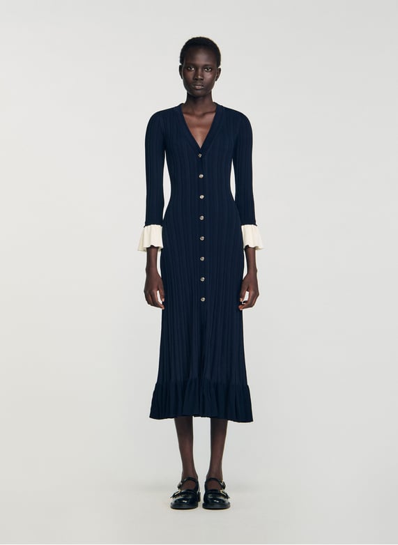 Black Dress Modz Robe Longue Femme H&m Fitted Long Dress With V-Neck Blue Sandro Women Place Des Tendances Black Dress Modz Robe Longue Femme H&m Fitted Long Dress With V-Neck Blue Sandro Women Place Des Tendances