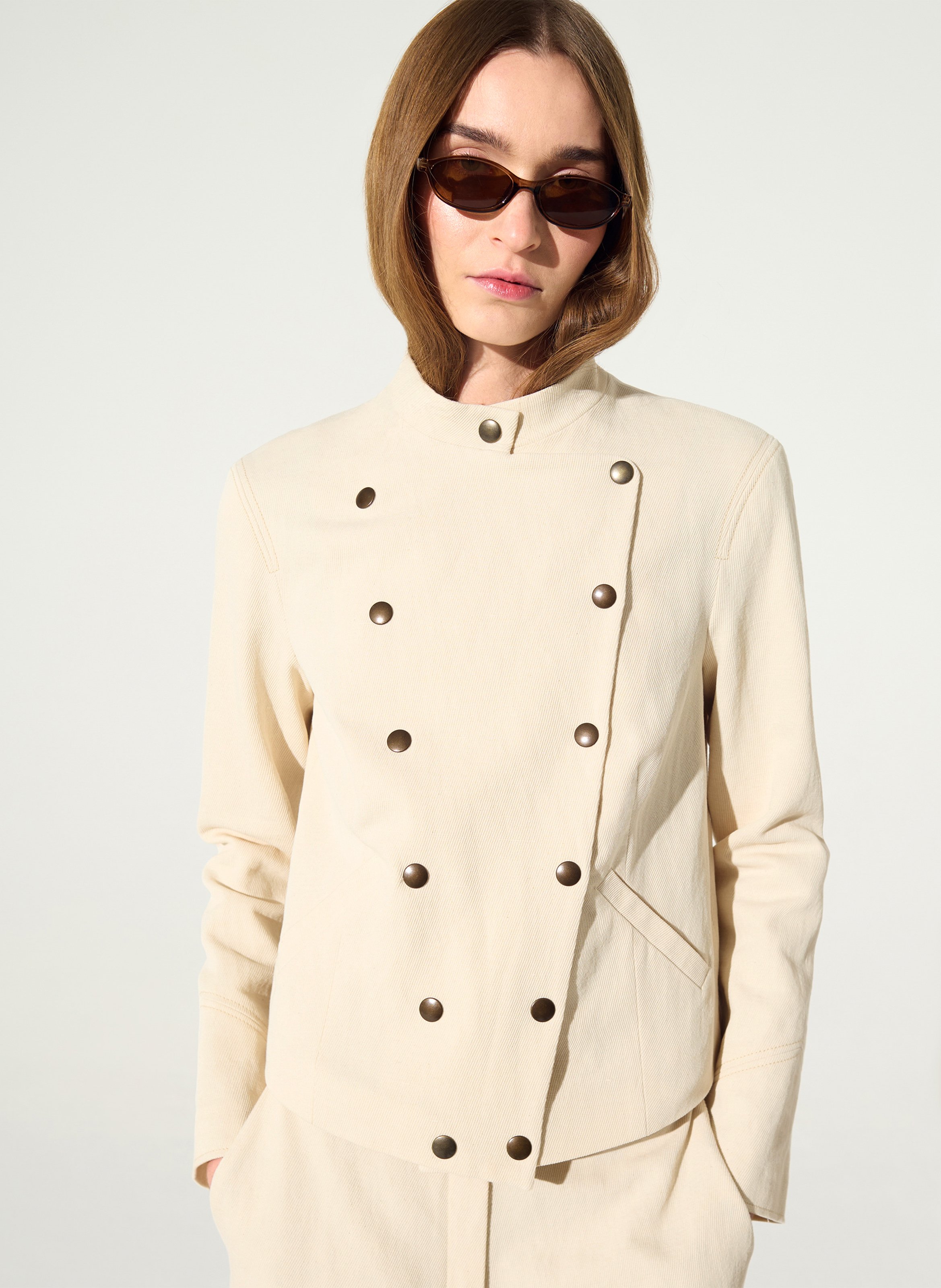 Buttoned jacket with round collar COTELAC White