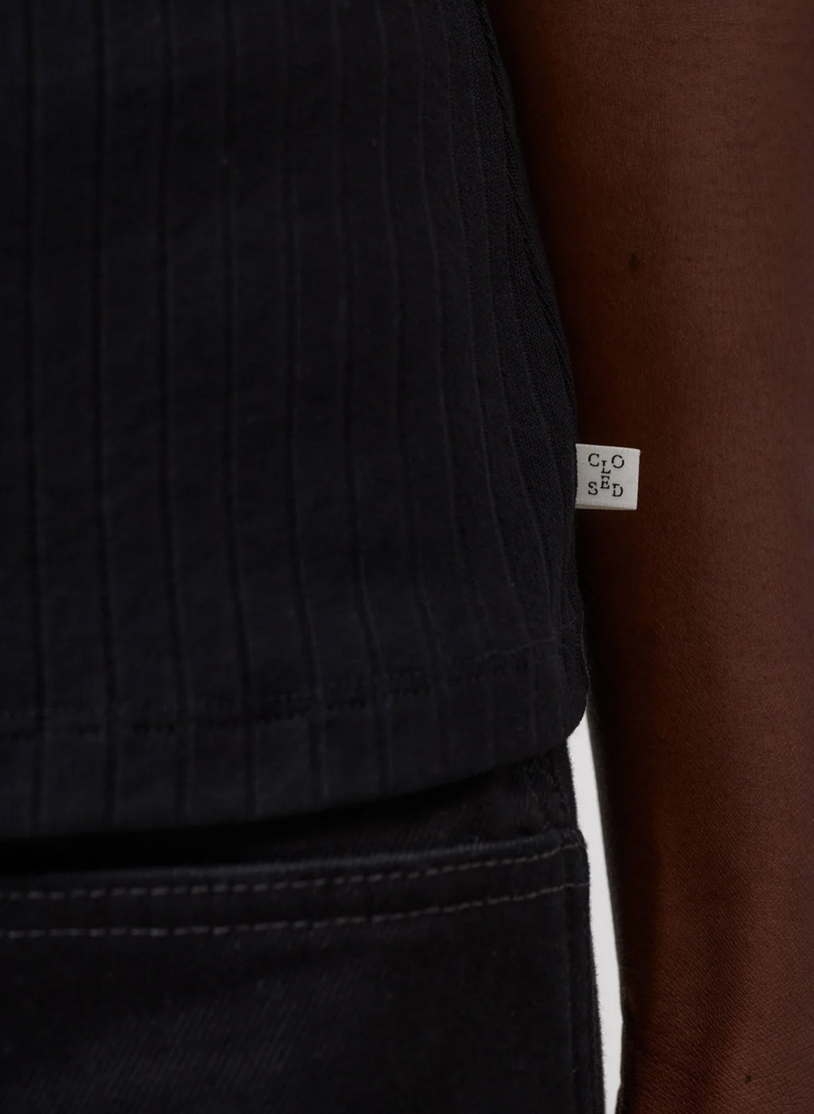 Top col rond en coton CLOSED Noir