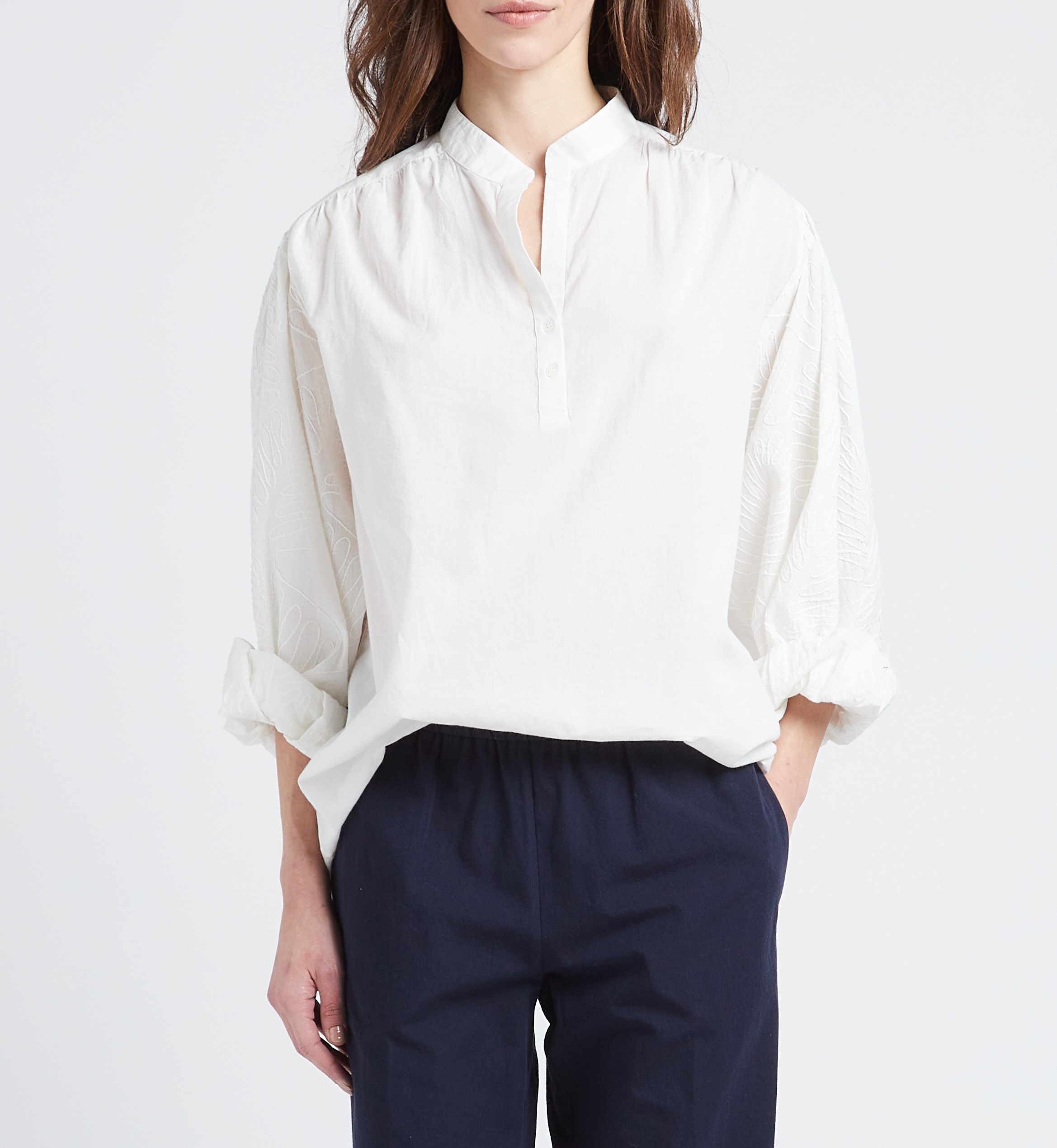 Loose-fit textured cotton blouse V DE VINSTER White