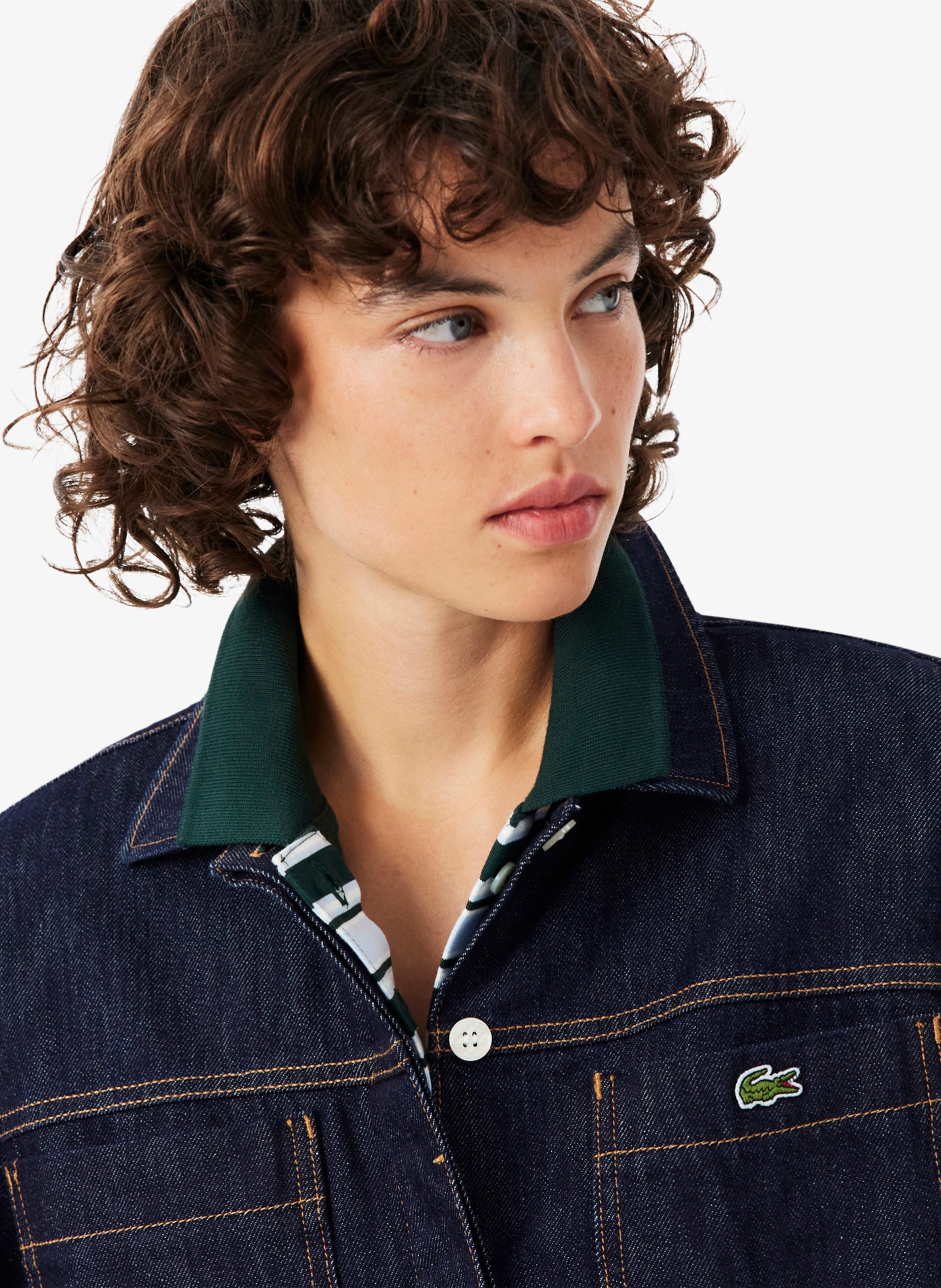 Kurzes gerade geschnittenes Kleid mit klassischem Jeanskragen aus Baumwolle LACOSTE Blau
