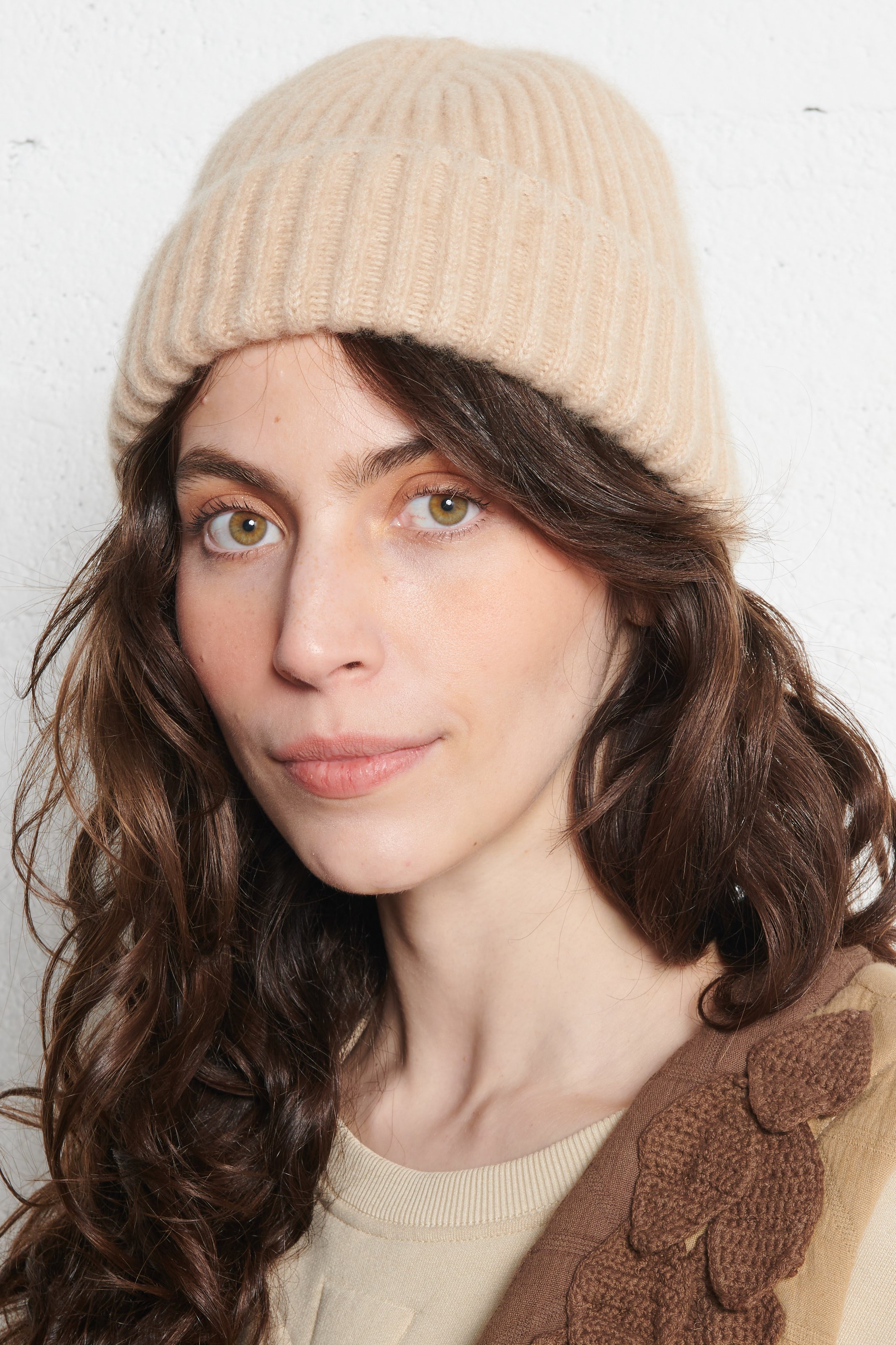 Bonnet en cachemire KUJTEN Beige