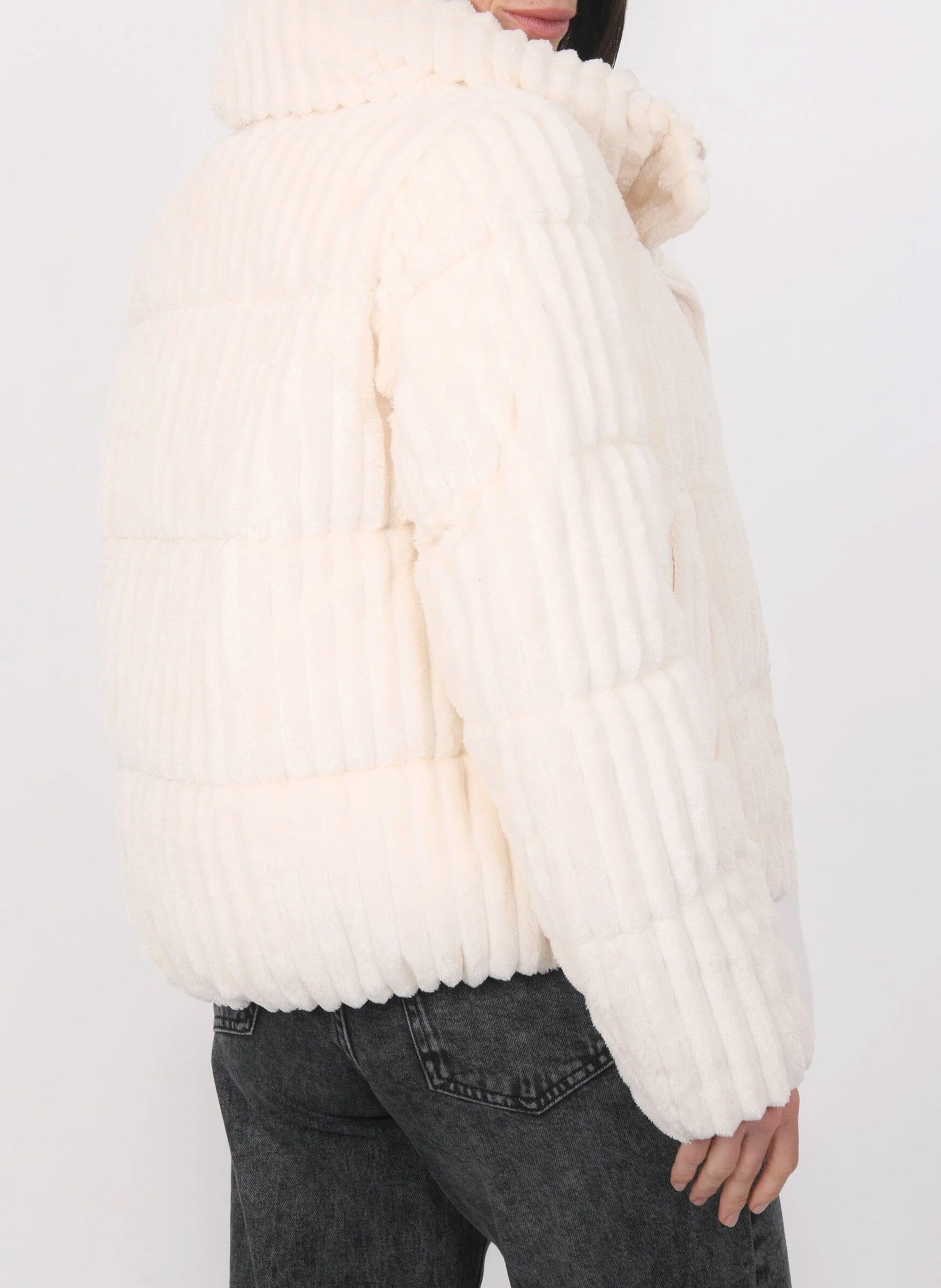 Chaqueta acolchada suave lisa KOOKAI Beige