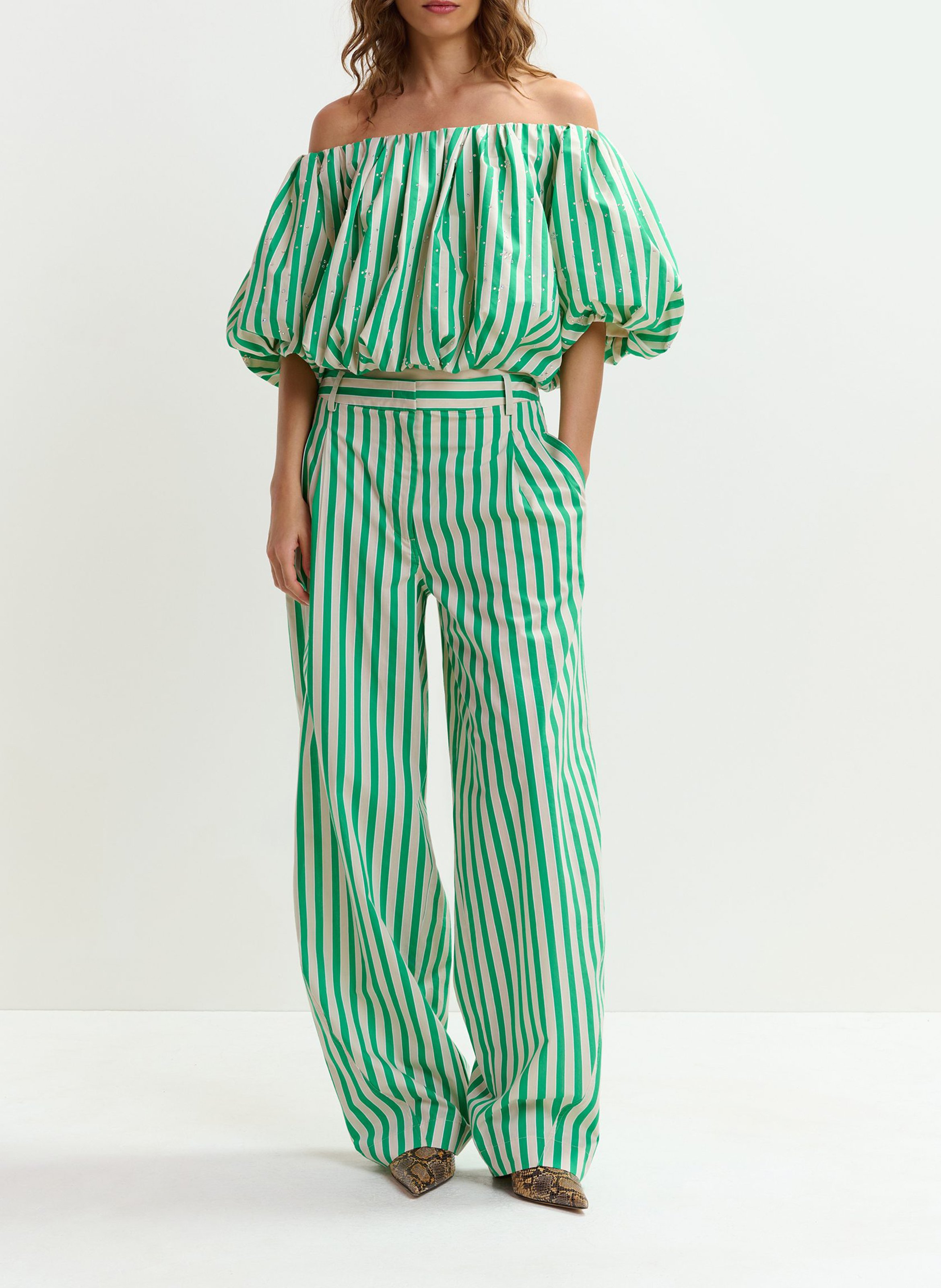 Pantalon large en coton mélangé ESSENTIEL ANTWERP Vert