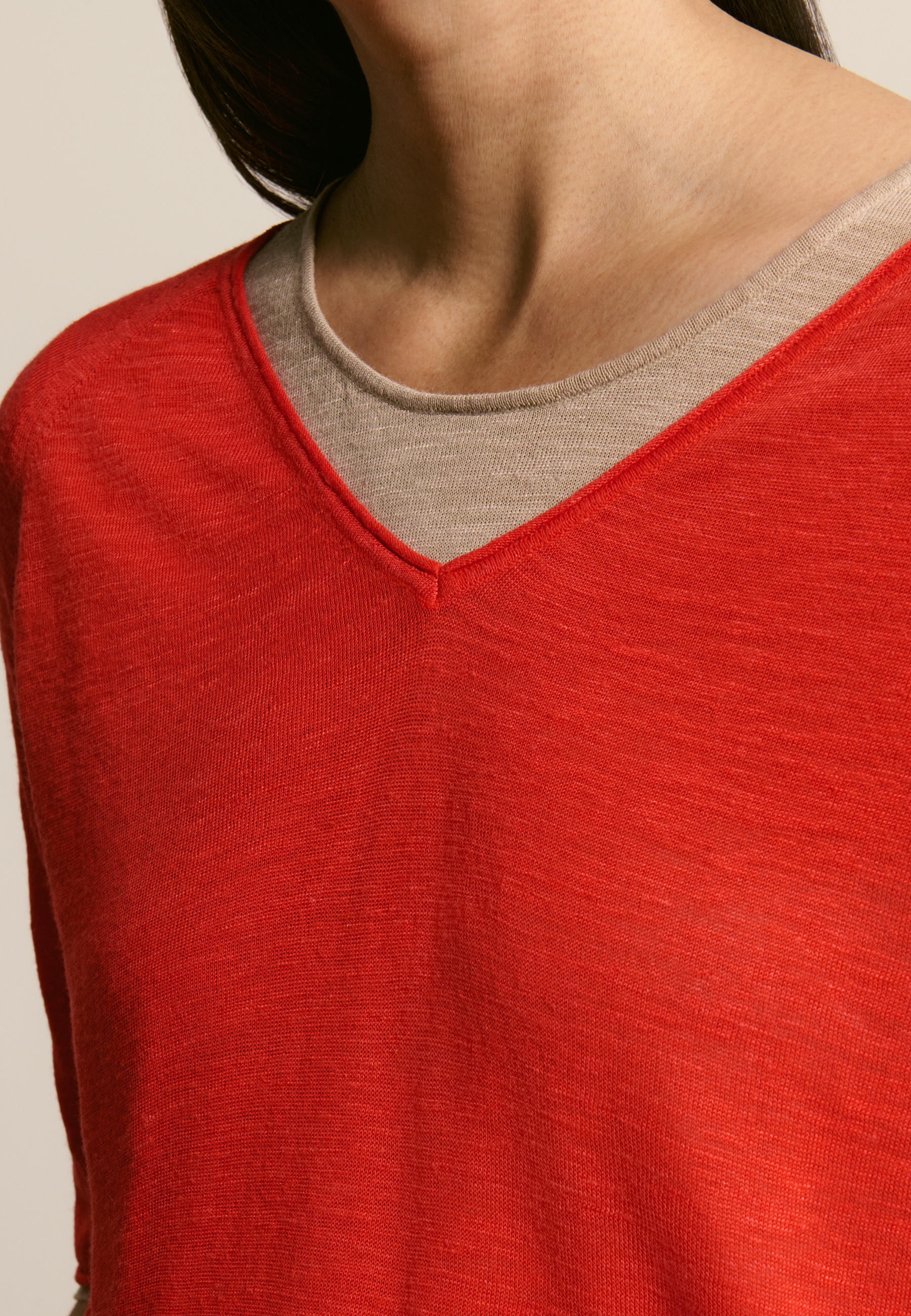 T-shirt col v en lin flammé MAISON MONTAGUT