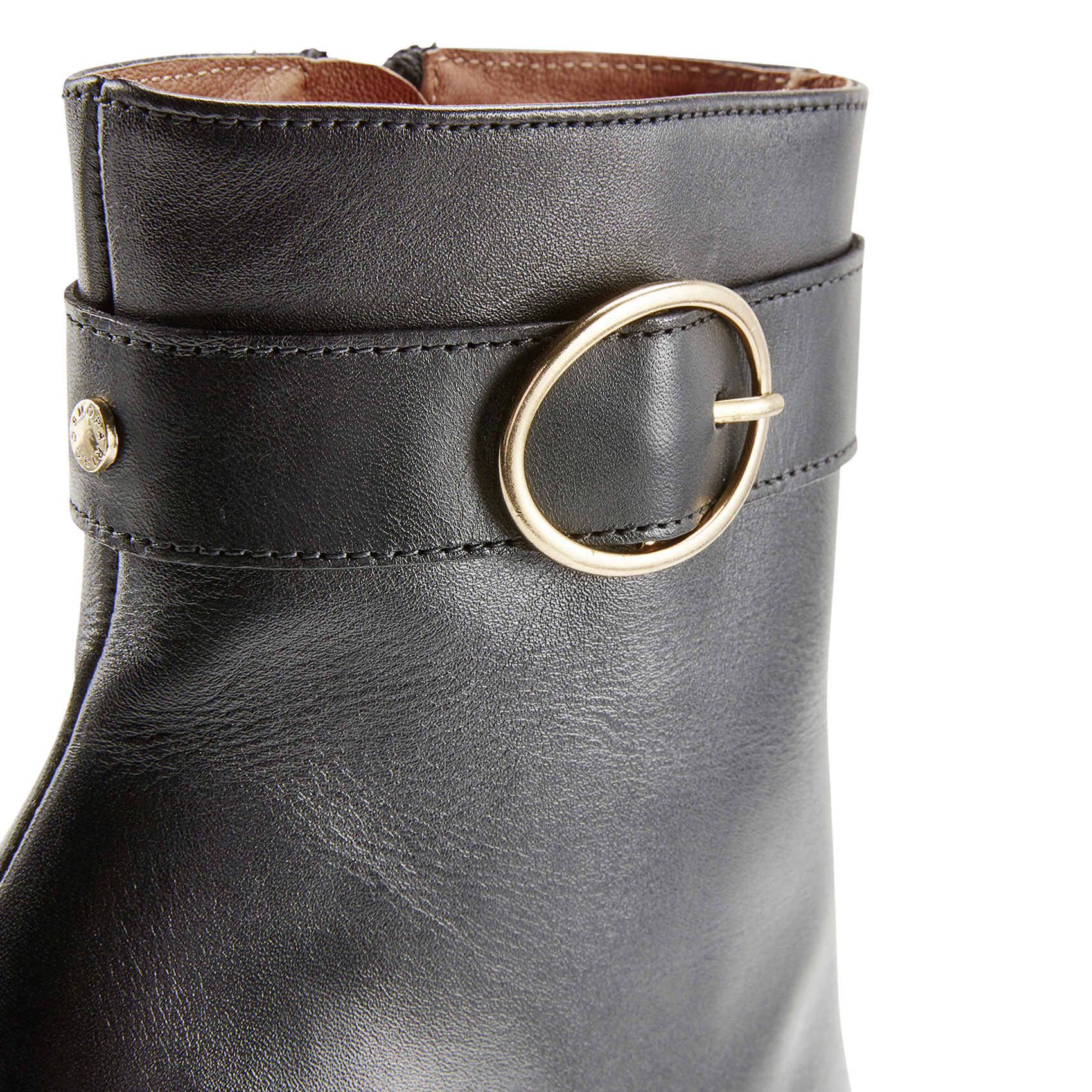 - 100% leather, - Round toes, - Inner zip fastening, - Heel height: 9 cm. COSMOPARIS Black