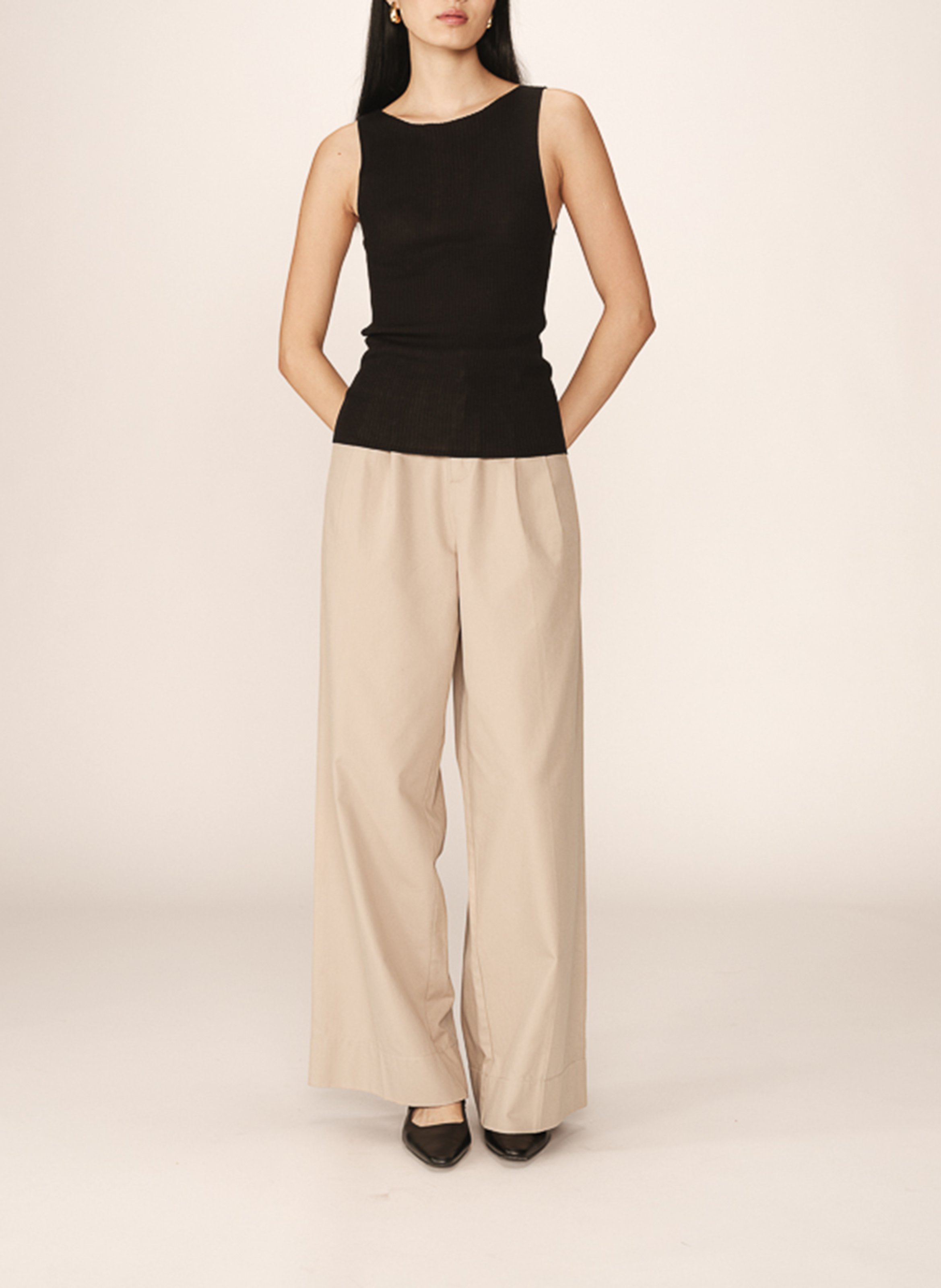 Knitted ribbed sleeveless top GRACE ET MILA Black