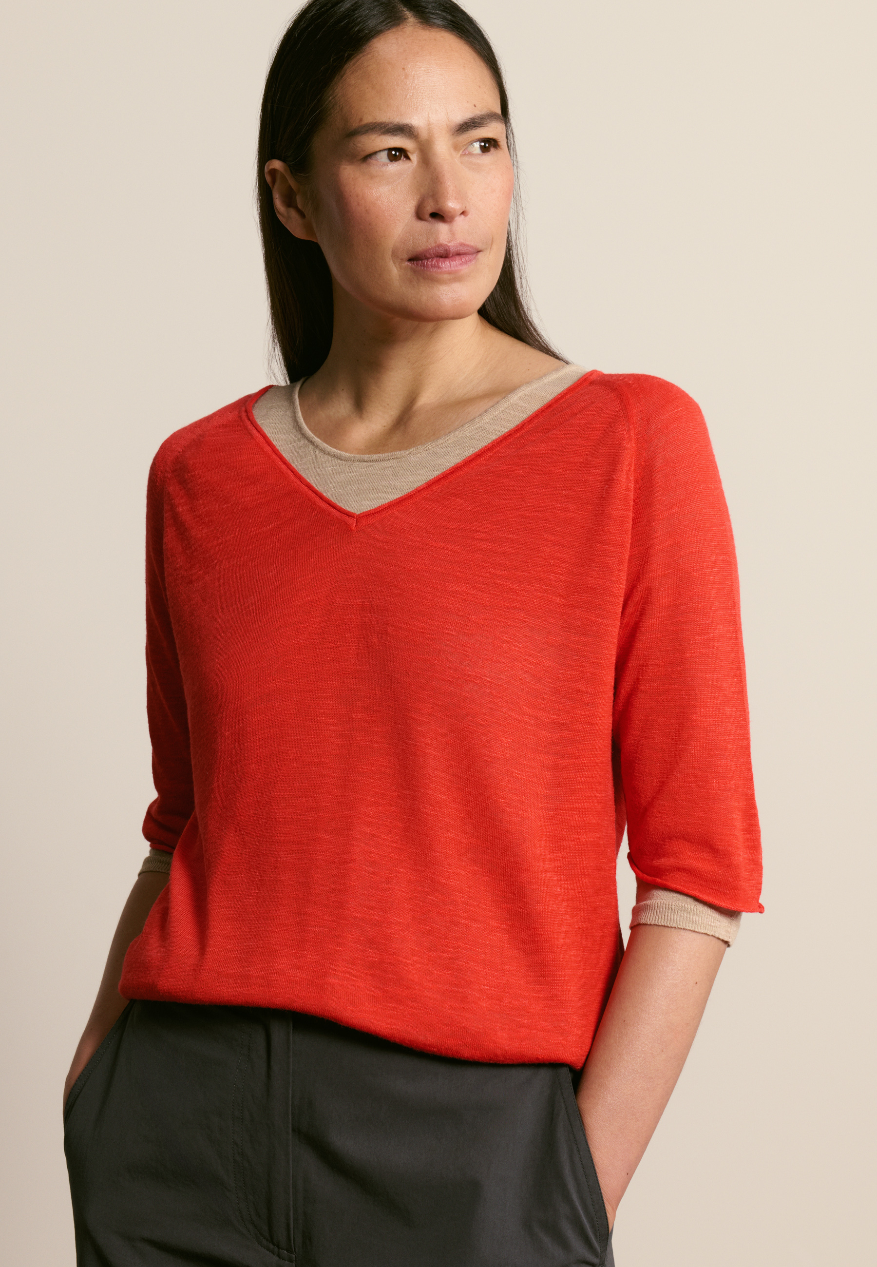 T-shirt col v en lin flammé MAISON MONTAGUT Rouge