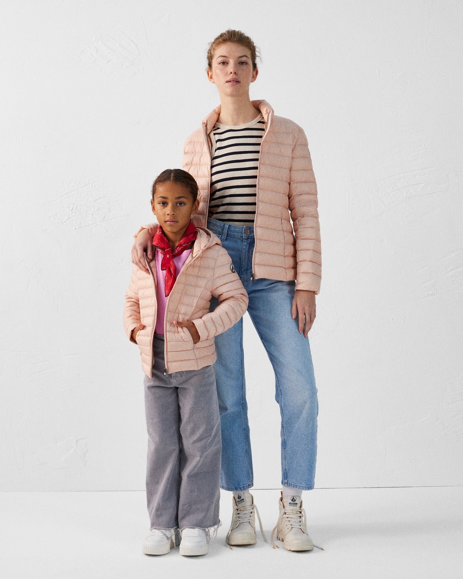 Lightweight down jacket JOTT Pink