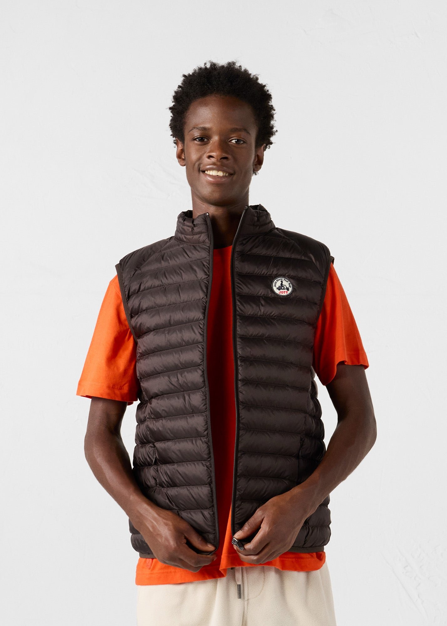 Black sleeveless puffer jacket JOTT Brown