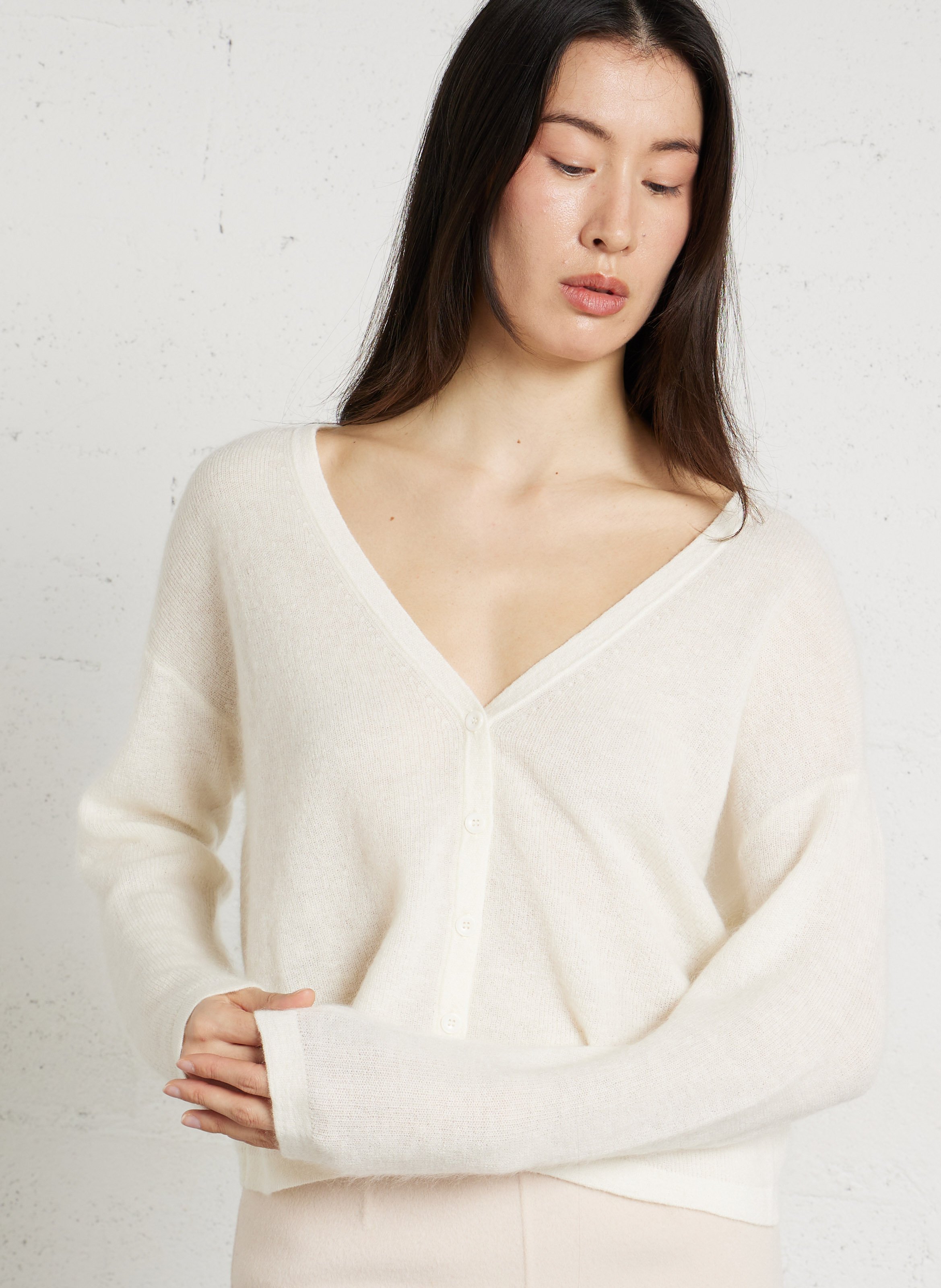 Straight knit V-neck cardigan MAISON 123 White