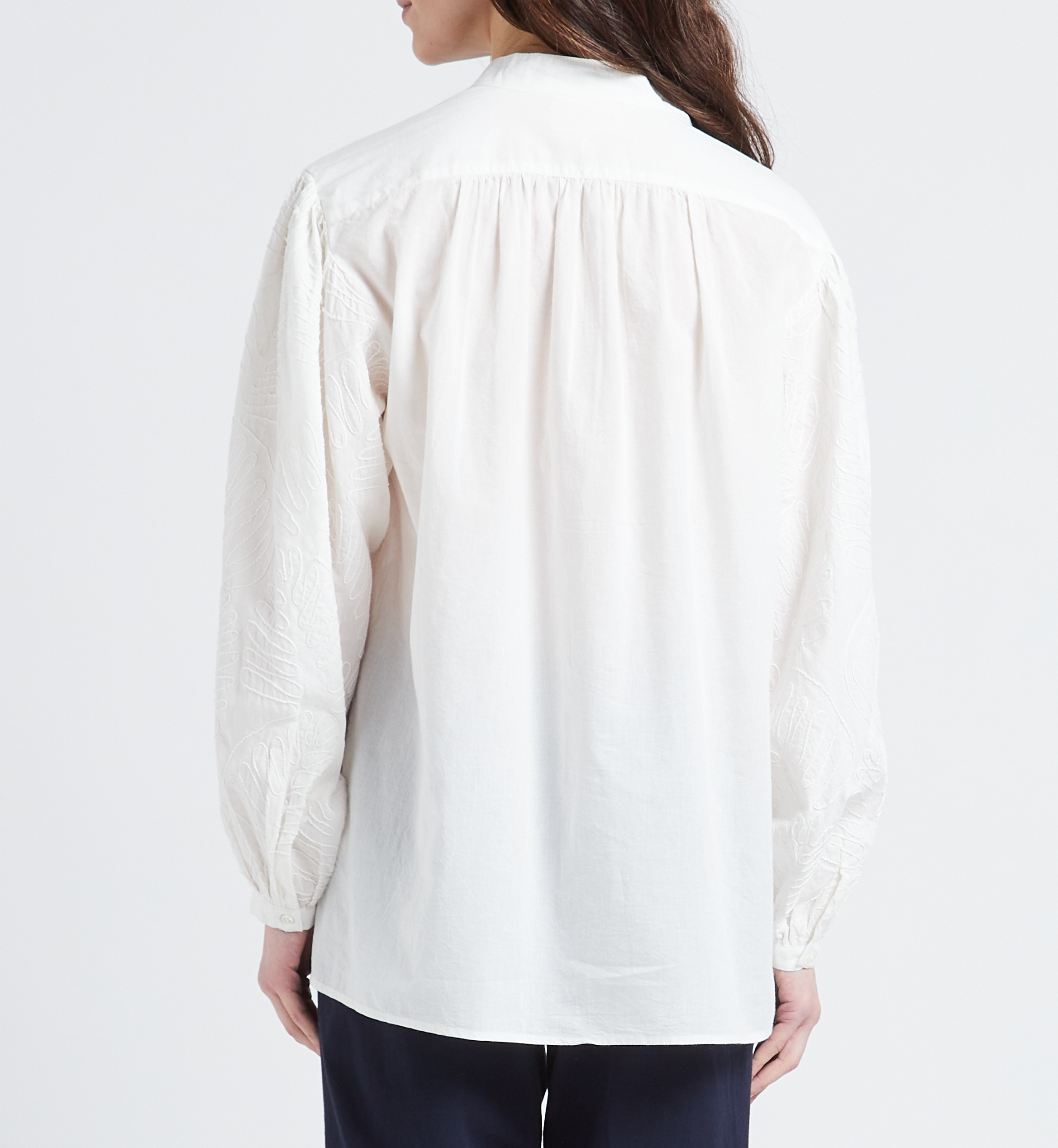 Loose-fit textured cotton blouse V DE VINSTER White