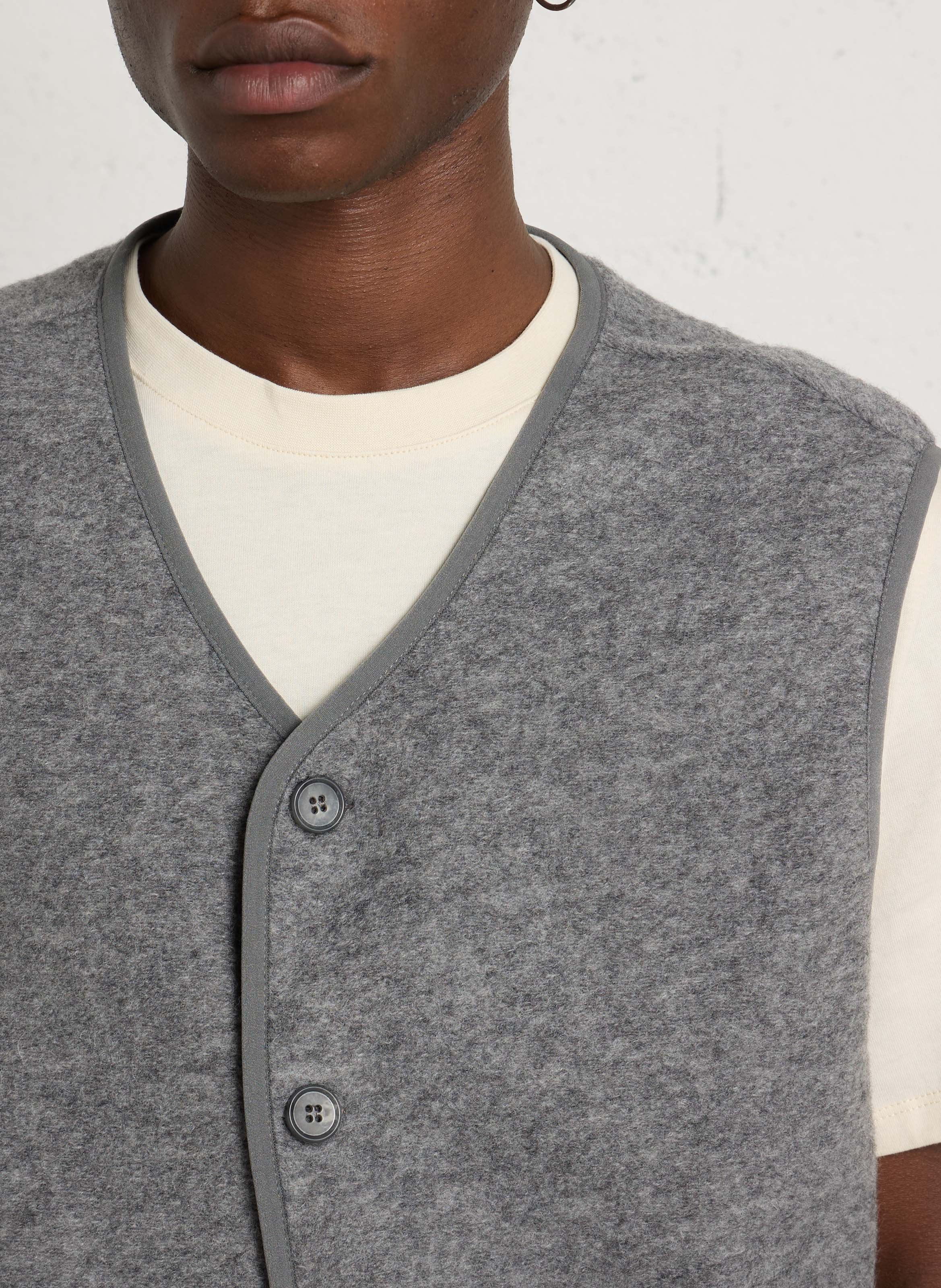 Ärmellose einfarbige Weste CASUAL FRIDAY Silber