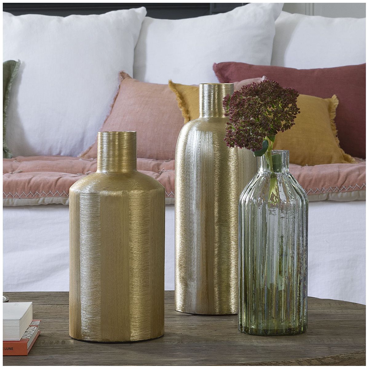 Metal vase - large model BLANC D'IVOIRE Yellow