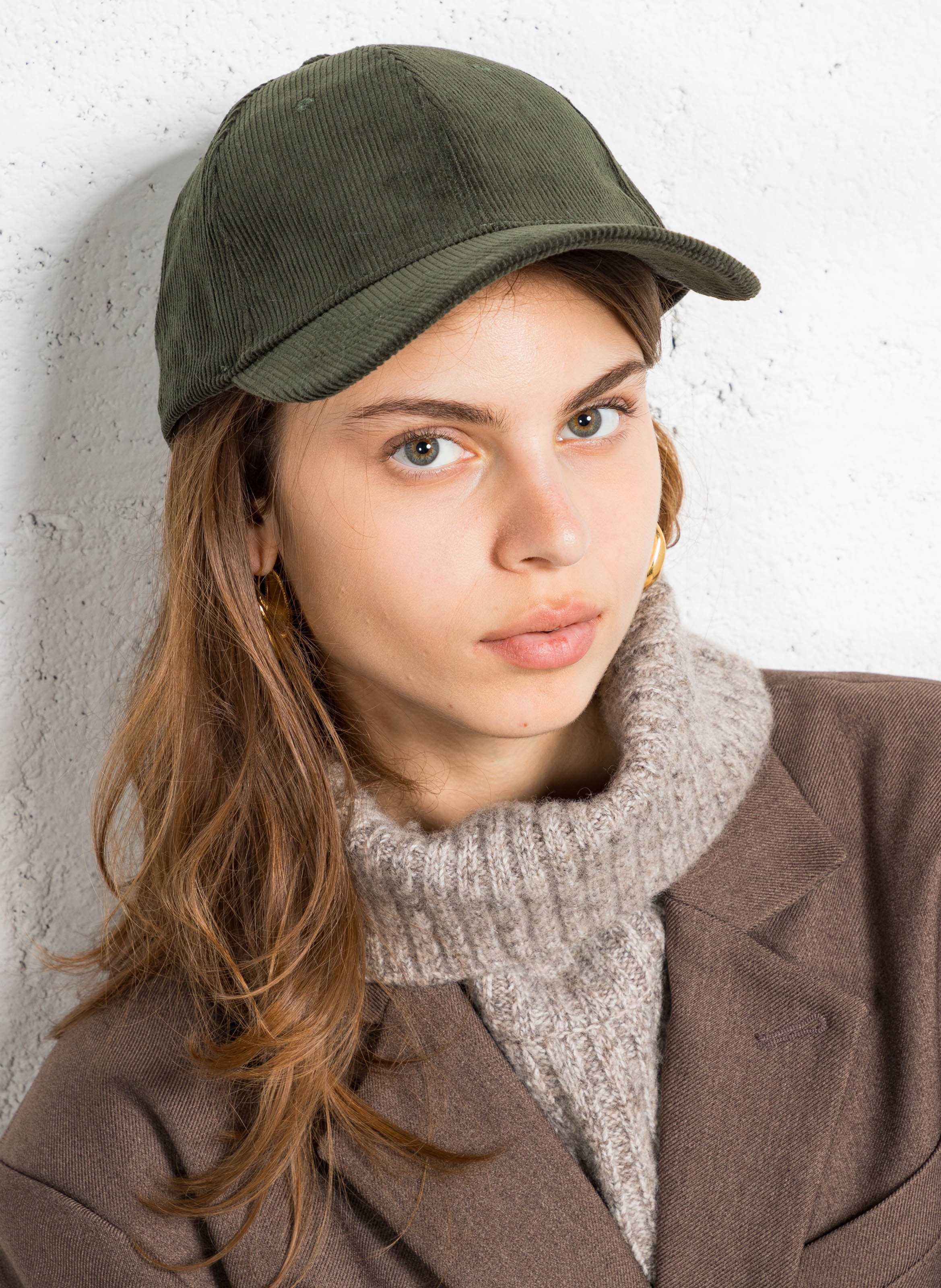 Ribbed cotton cap SAISON 1865 Green